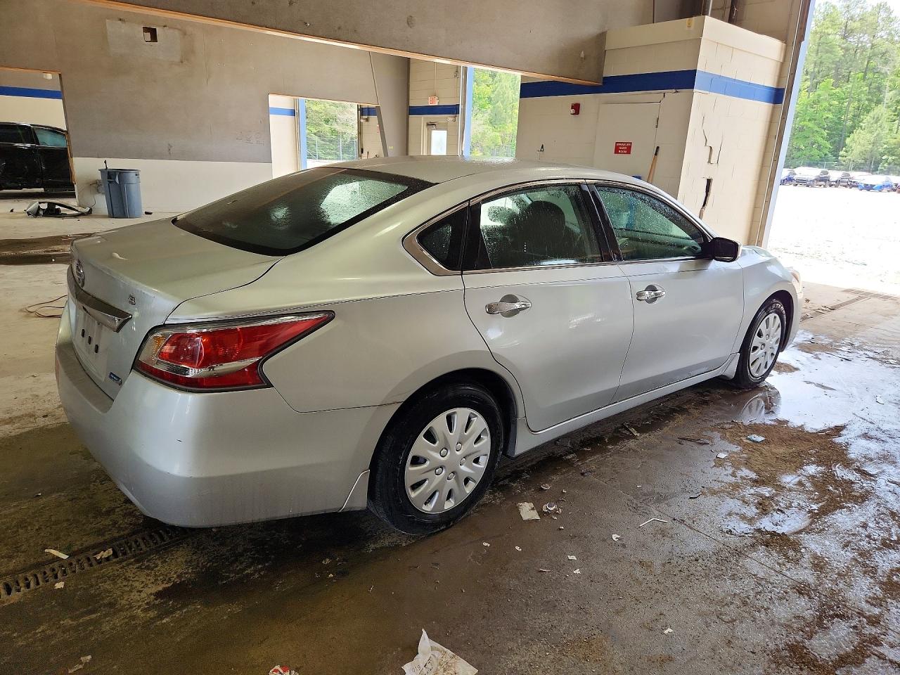 2014 Nissan Altima 2.5 S Silver vin: 1N4AL3AP6EC327703
