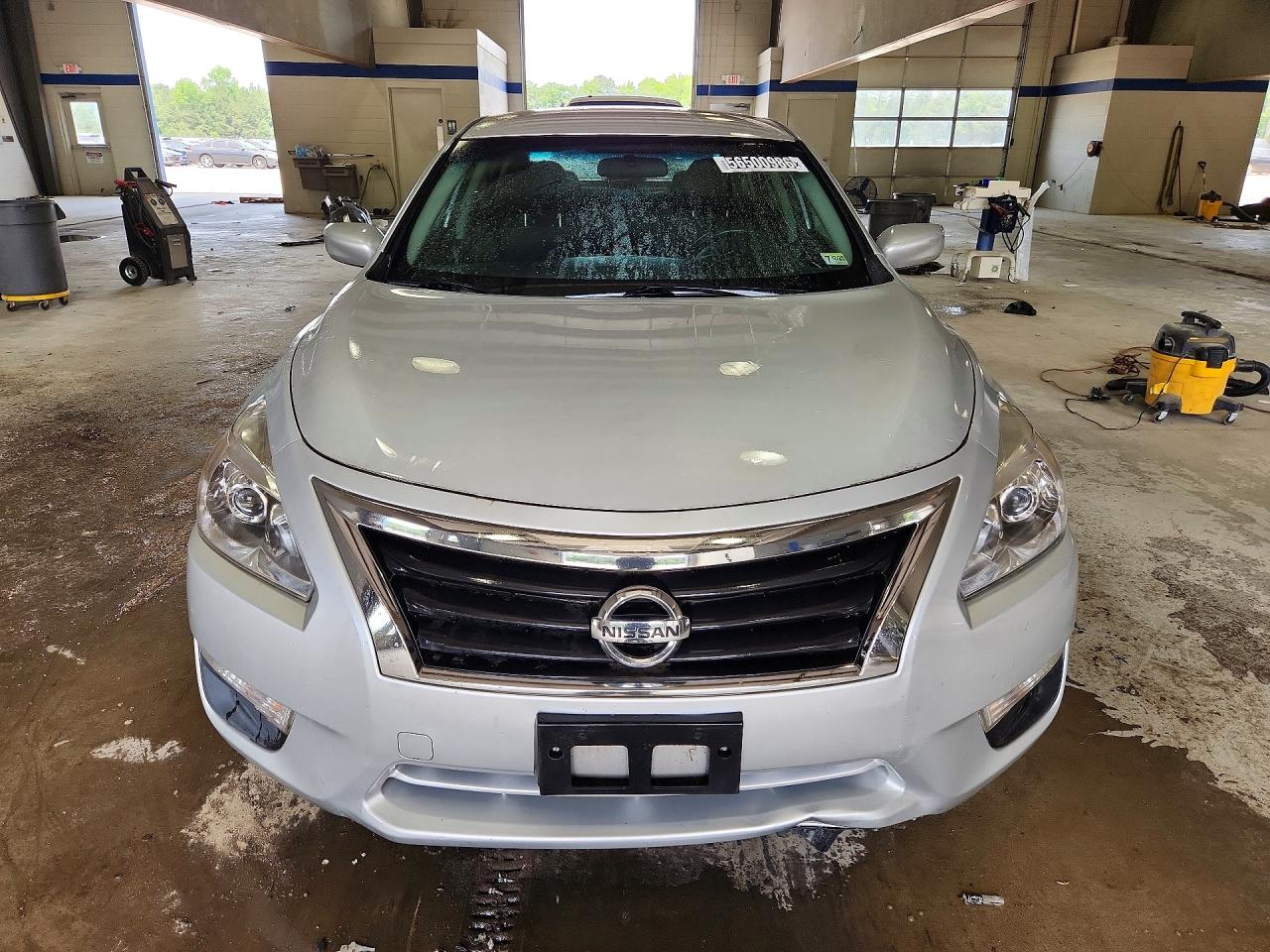 2014 Nissan Altima 2.5 S Silver vin: 1N4AL3AP6EC327703