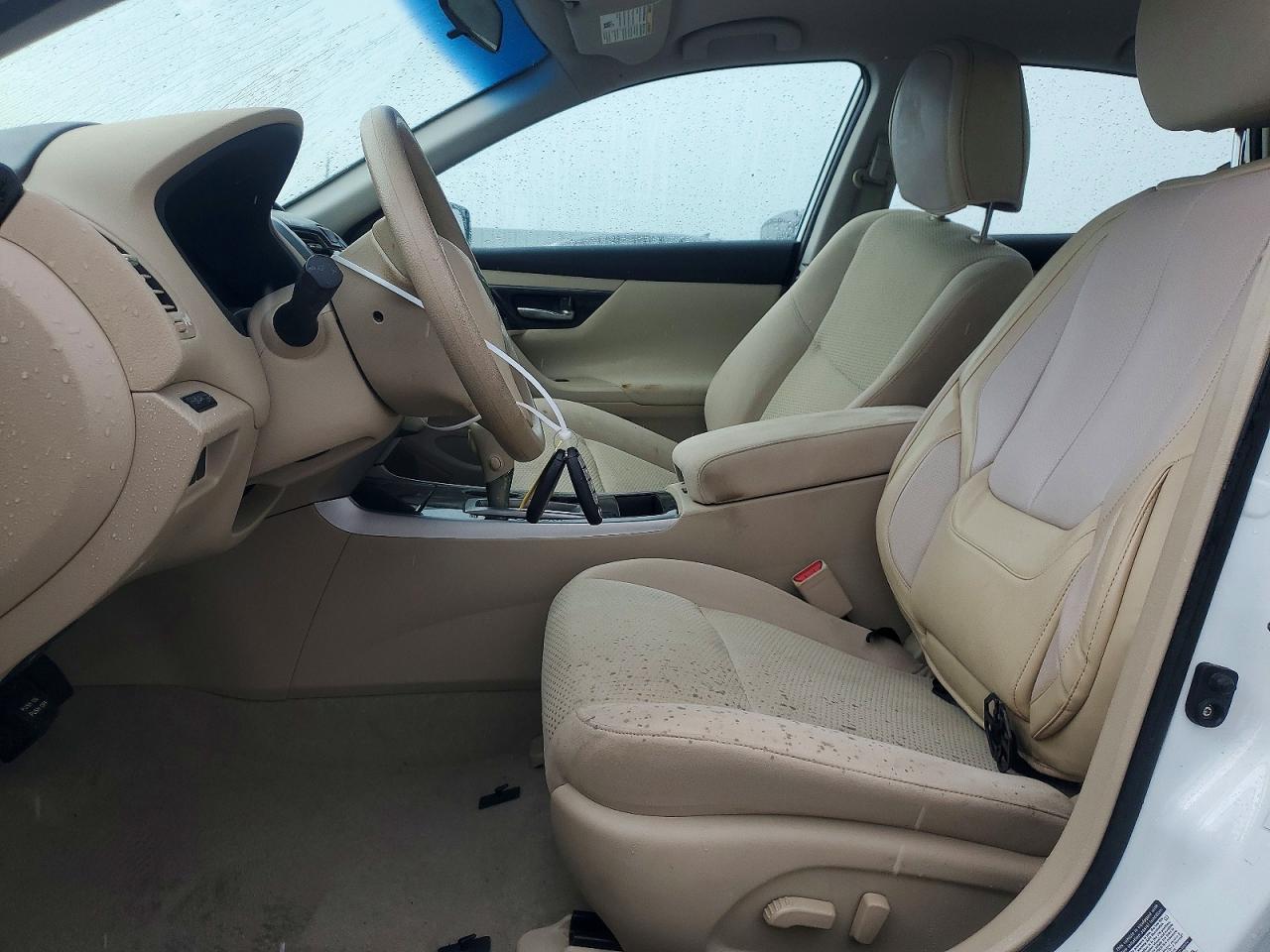 2014 Nissan Altima 2.5 S White vin: 1N4AL3AP6EC329774