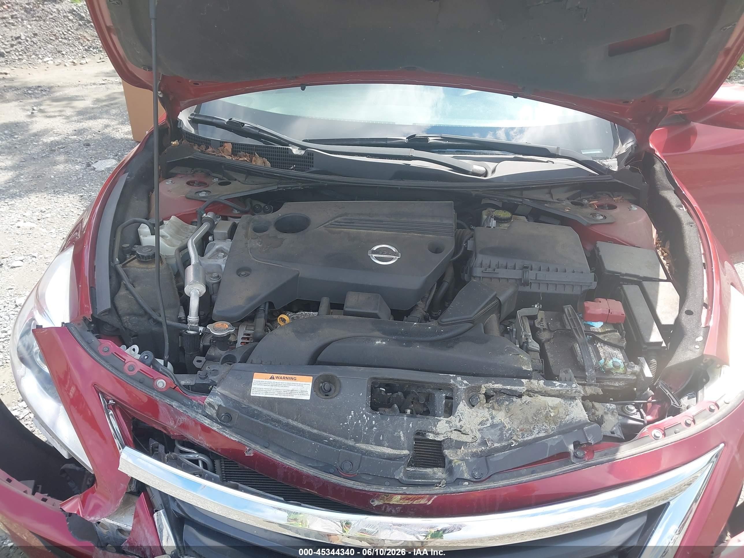 2014 Nissan Altima 2.5 S Red vin: 1N4AL3AP6EC423556