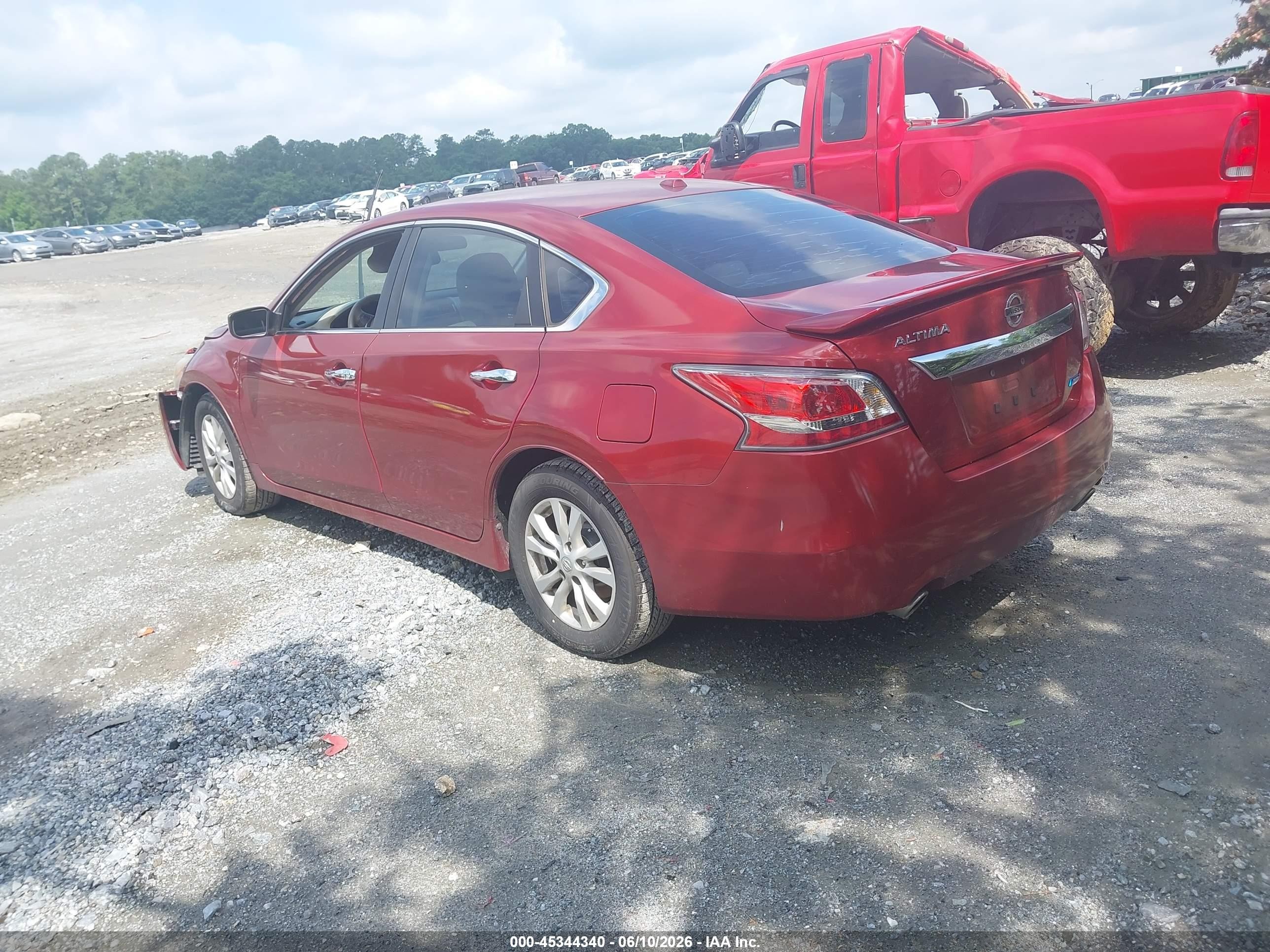 2014 Nissan Altima 2.5 S Red vin: 1N4AL3AP6EC423556