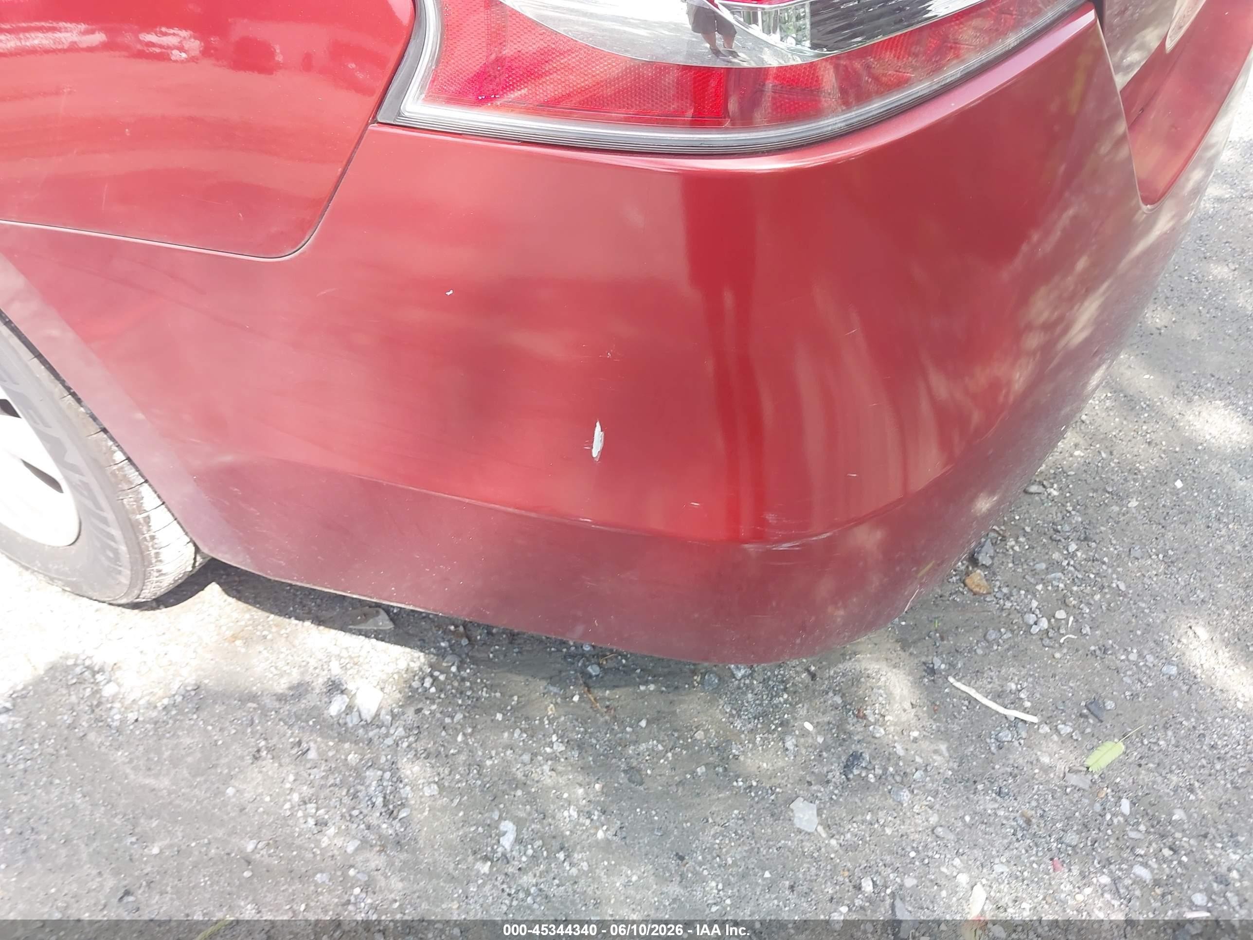 2014 Nissan Altima 2.5 S Red vin: 1N4AL3AP6EC423556