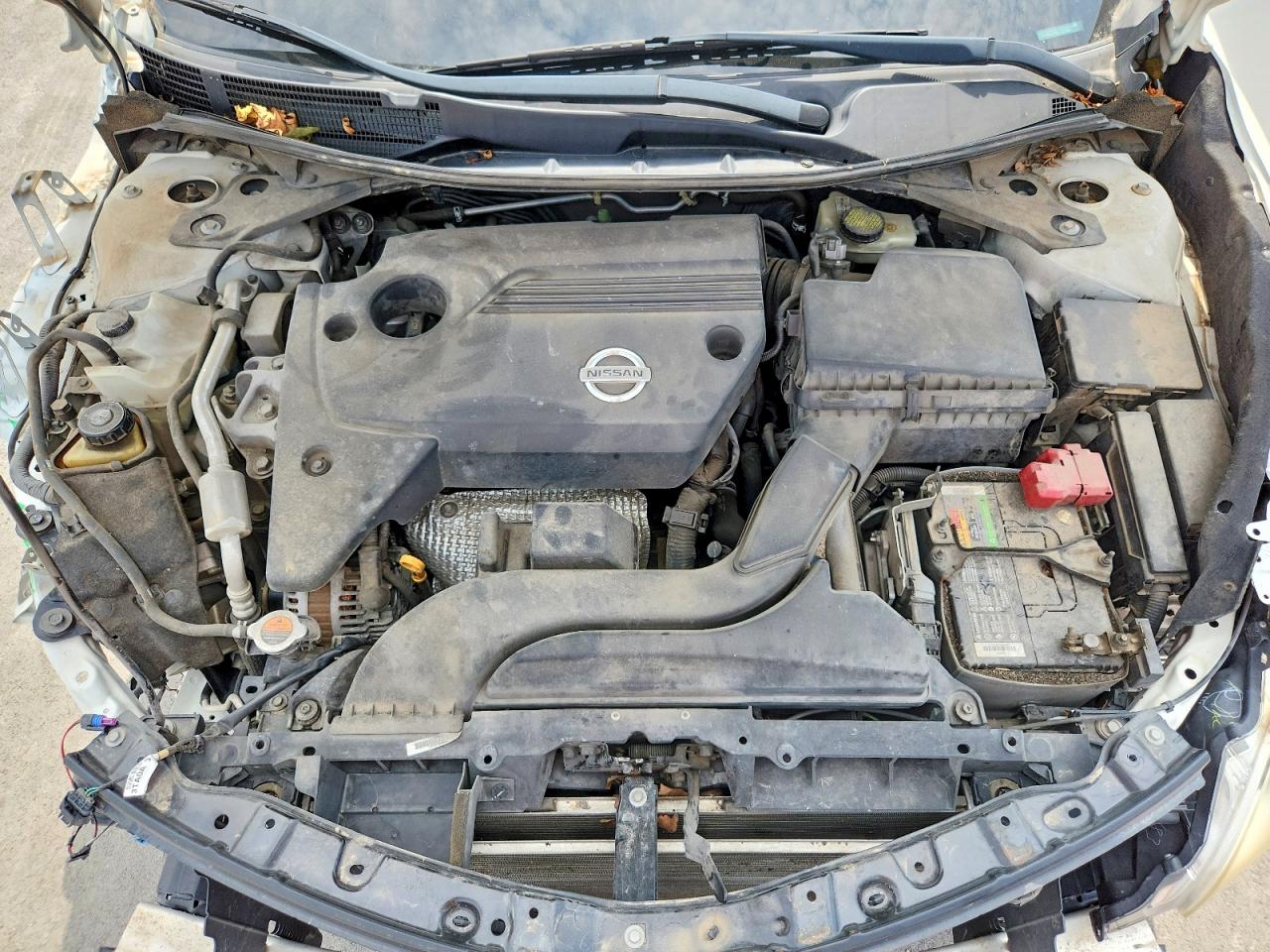 2014 Nissan Altima 2.5 Sv White vin: 1N4AL3AP6EC425565