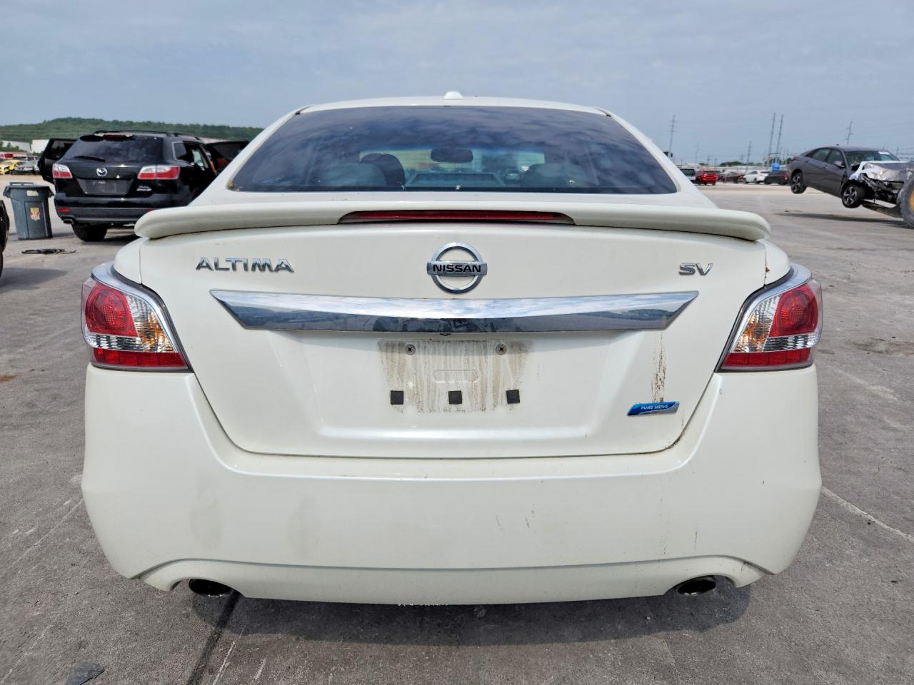 2014 Nissan Altima 2.5 Sv White vin: 1N4AL3AP6EC425565