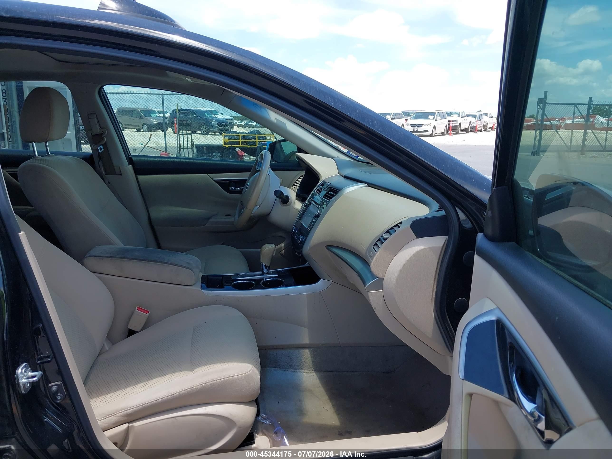 2014 Nissan Altima 2.5 Sv Black vin: 1N4AL3AP6EC429423