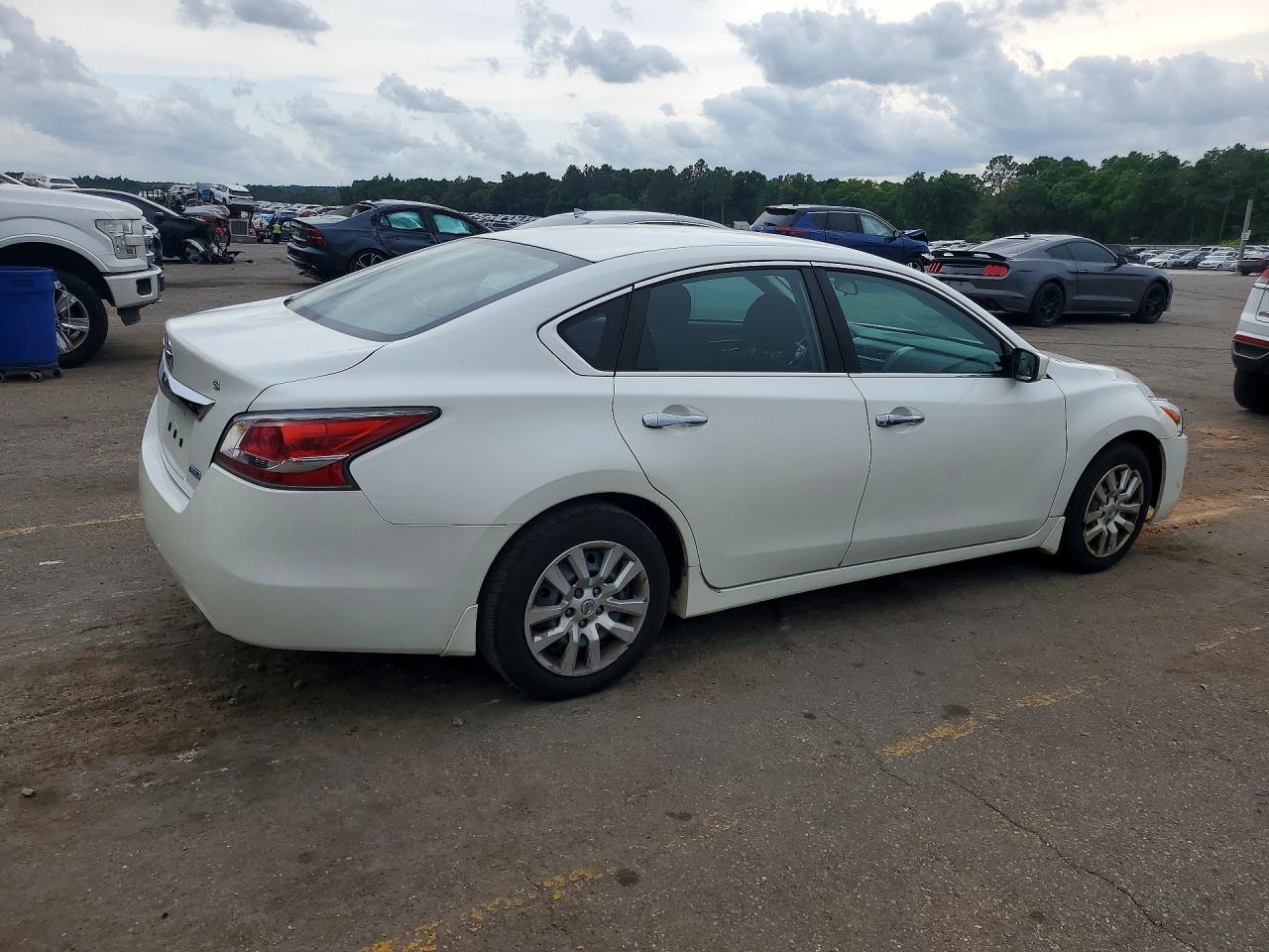 2014 Nissan Altima 2.5 White vin: 1N4AL3AP6EN210496