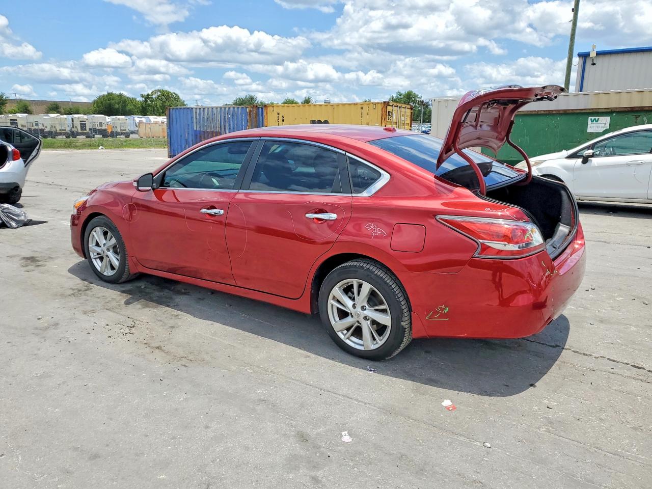 2014 Nissan Altima 2.5 Red vin: 1N4AL3AP6EN211261