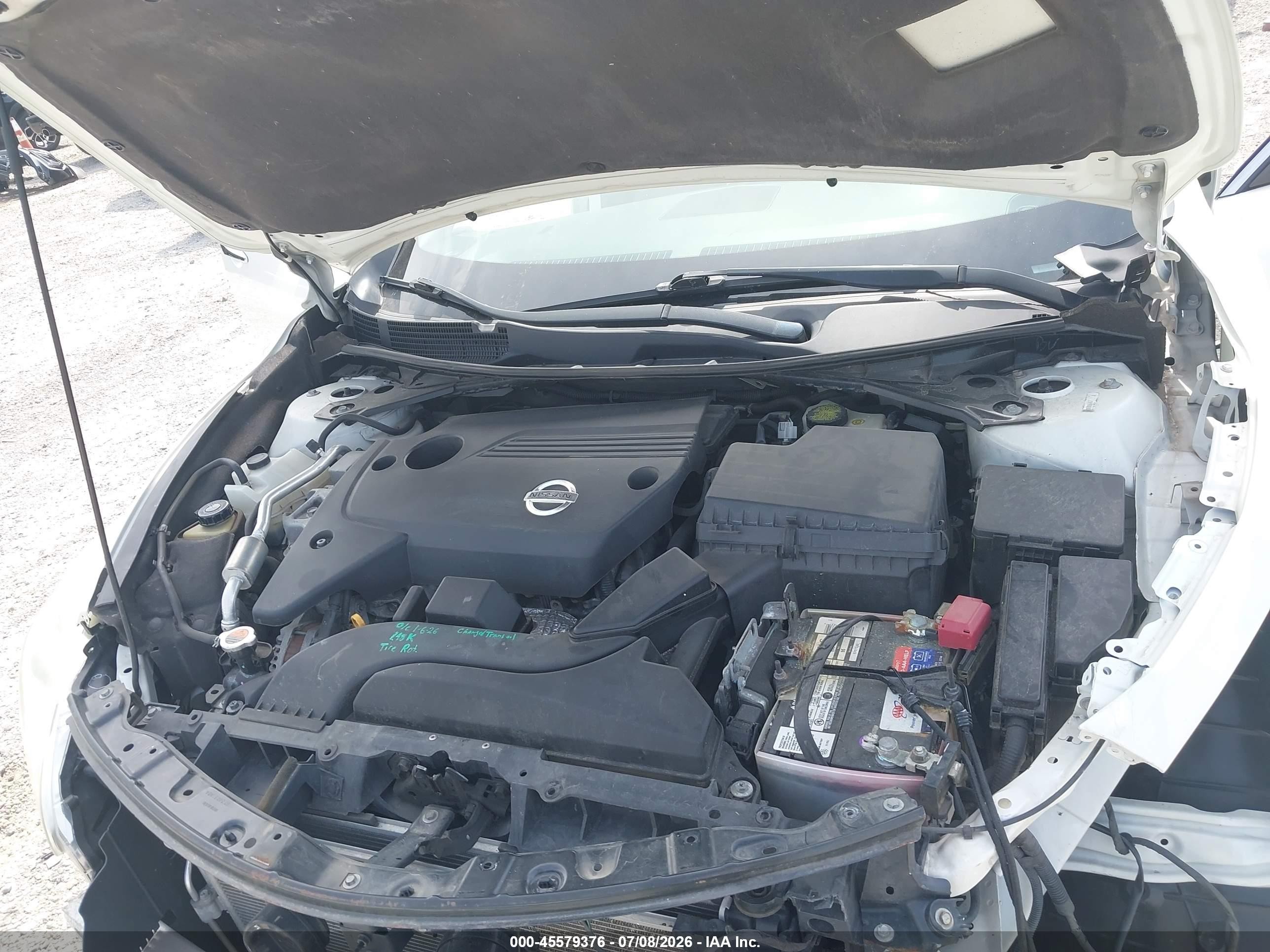 2014 Nissan Altima 2.5 S White vin: 1N4AL3AP6EN217884