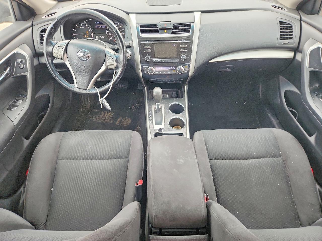 2014 Nissan Altima 2.5 Sv Black vin: 1N4AL3AP6EN220932