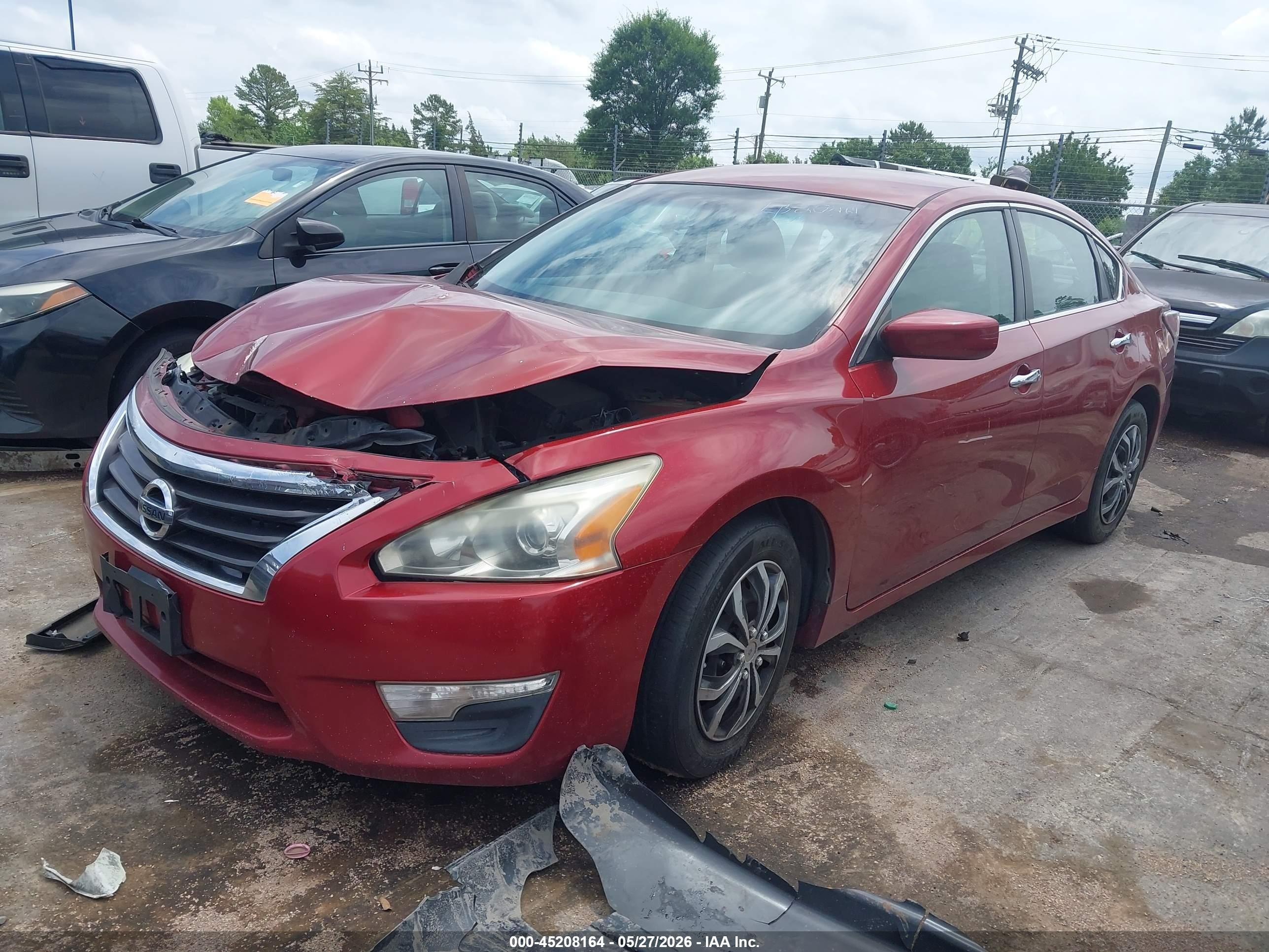 2014 Nissan Altima 2.5 S Red vin: 1N4AL3AP6EN250643