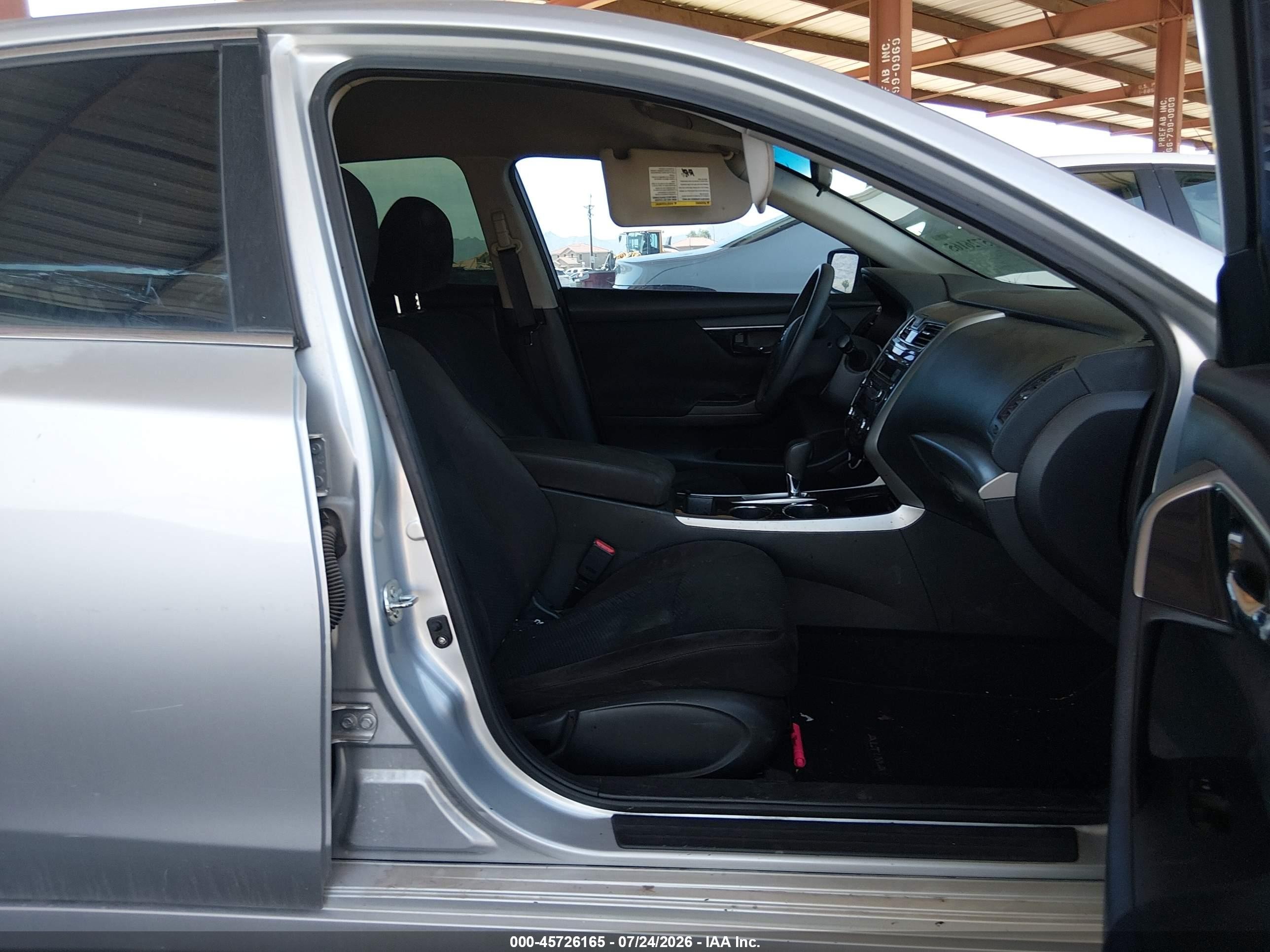 2014 Nissan Altima 2.5 S Серебряный vin: 1N4AL3AP6EN330427