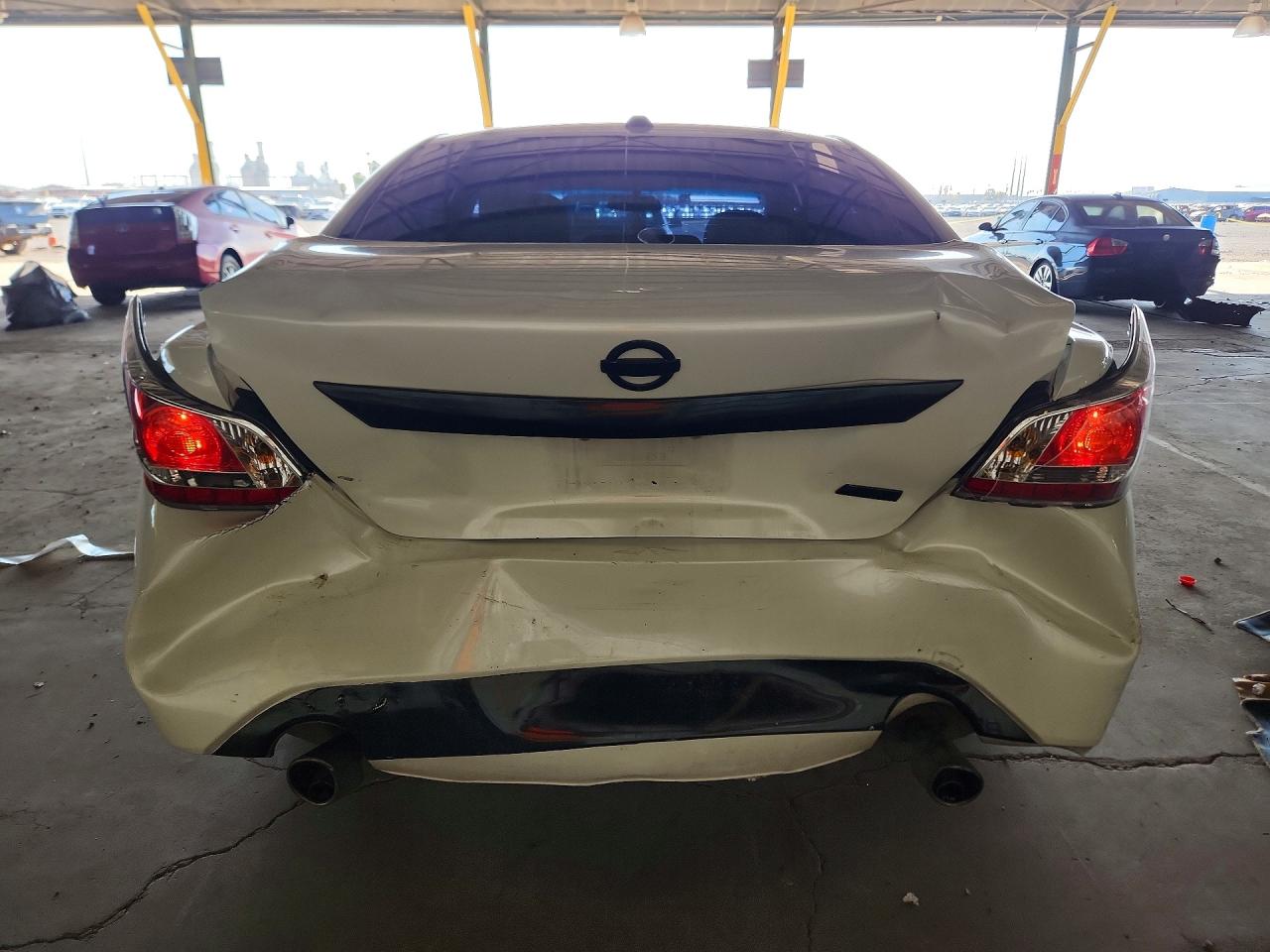 2014 Nissan Altima 2.5 S Белый vin: 1N4AL3AP6EN336387