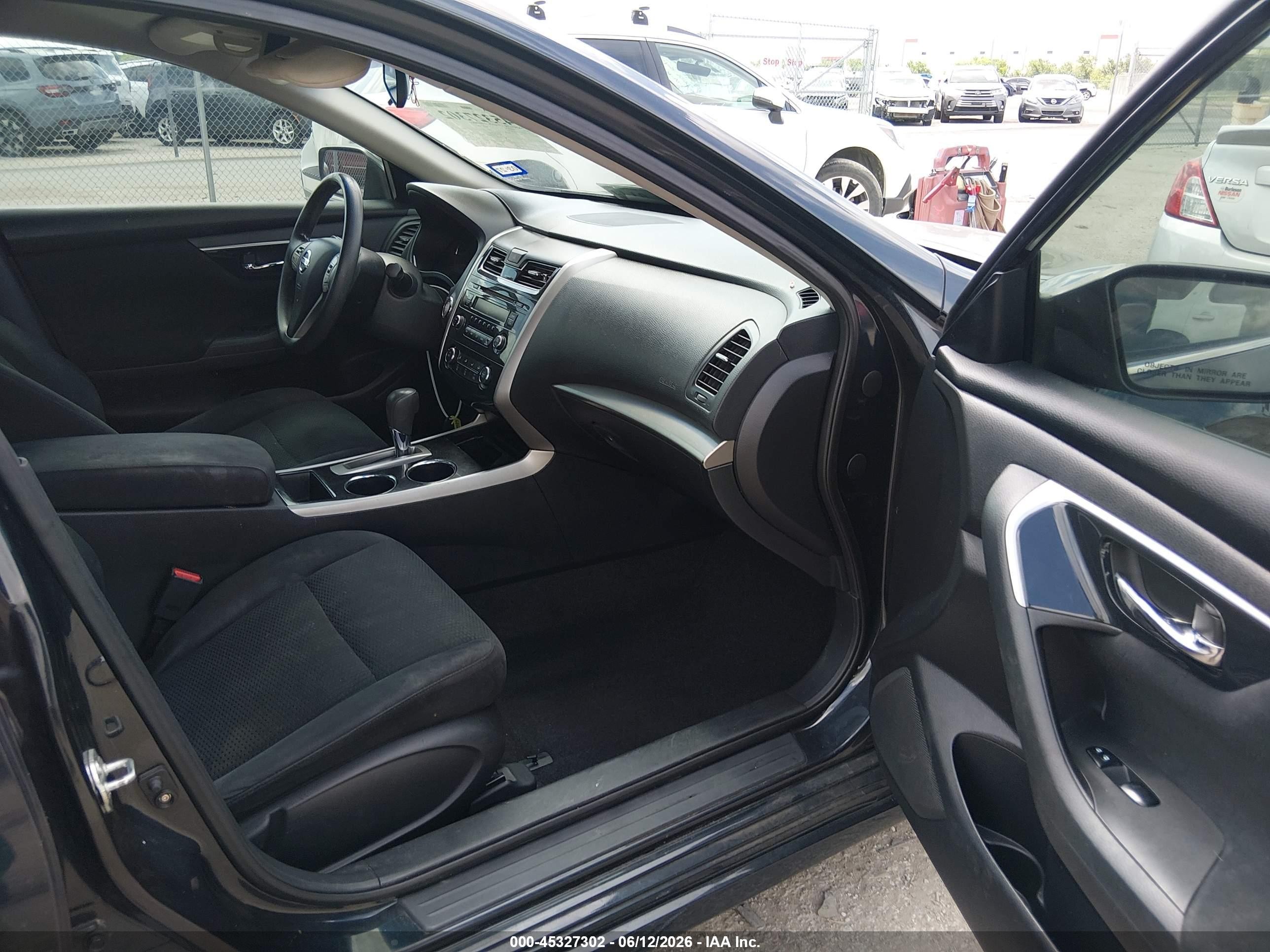 2014 Nissan Altima 2.5 S Black vin: 1N4AL3AP6EN344103