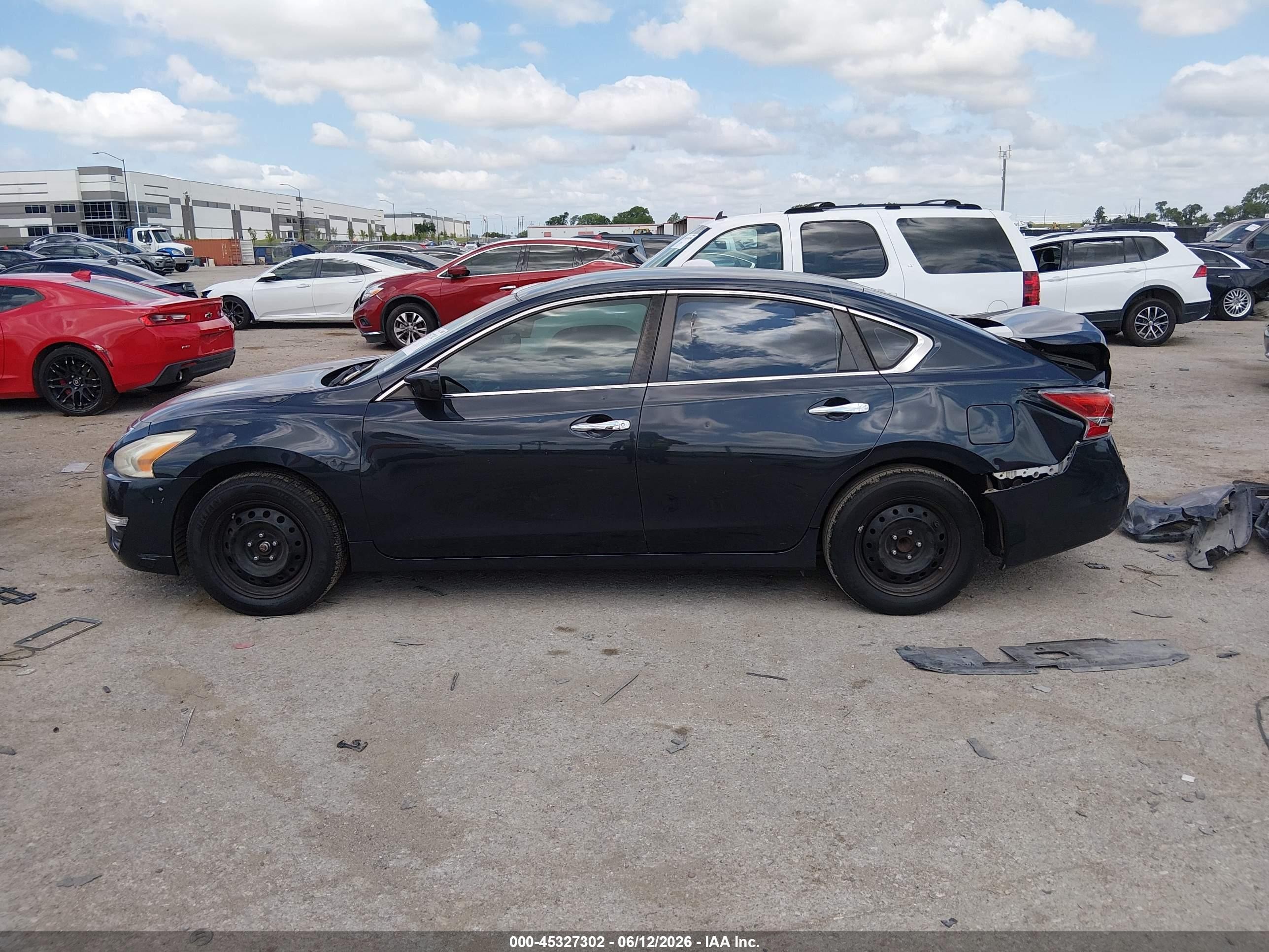 2014 Nissan Altima 2.5 S Black vin: 1N4AL3AP6EN344103