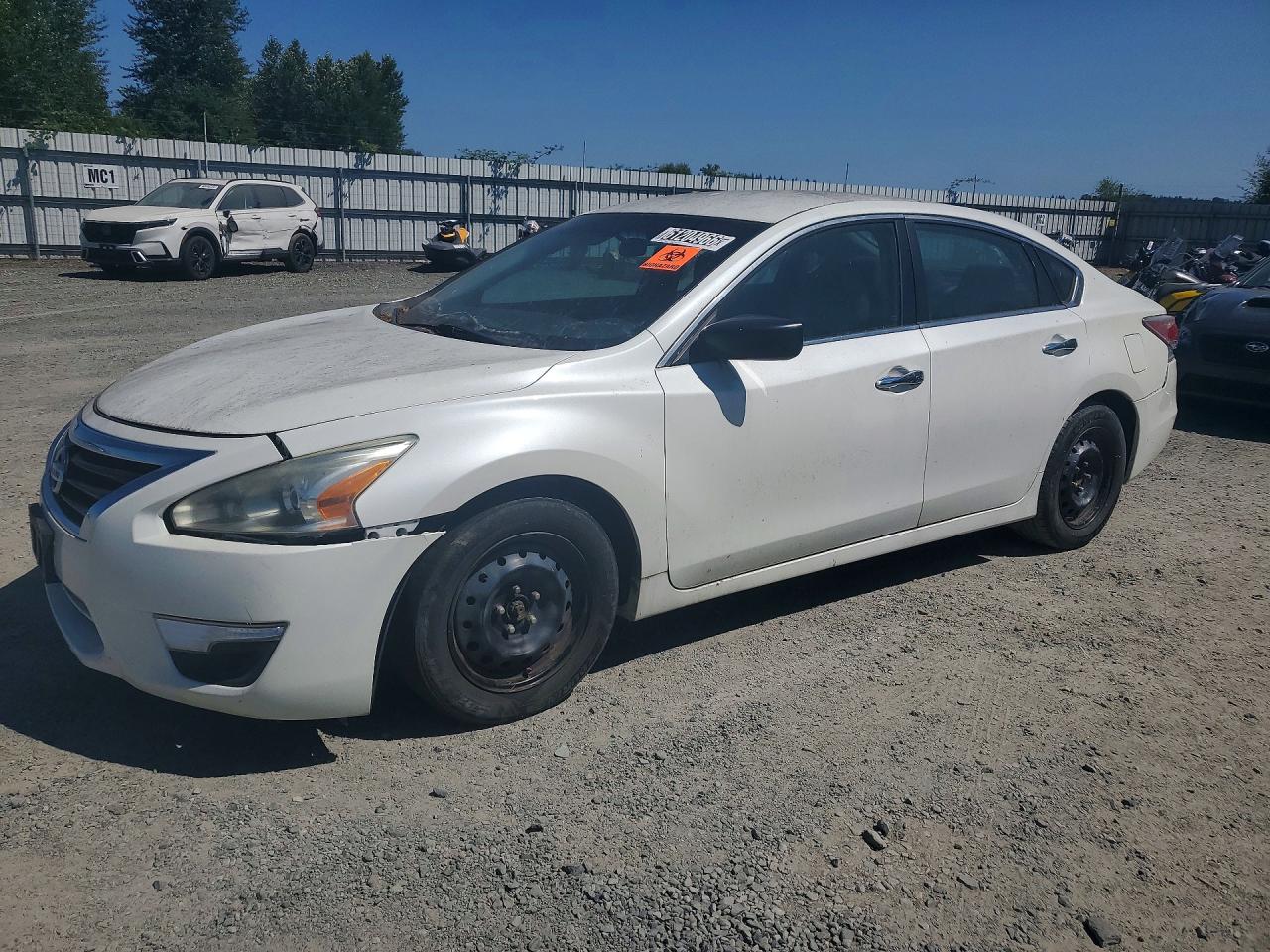 2014 Nissan Altima 2.5 S White vin: 1N4AL3AP6EN345851