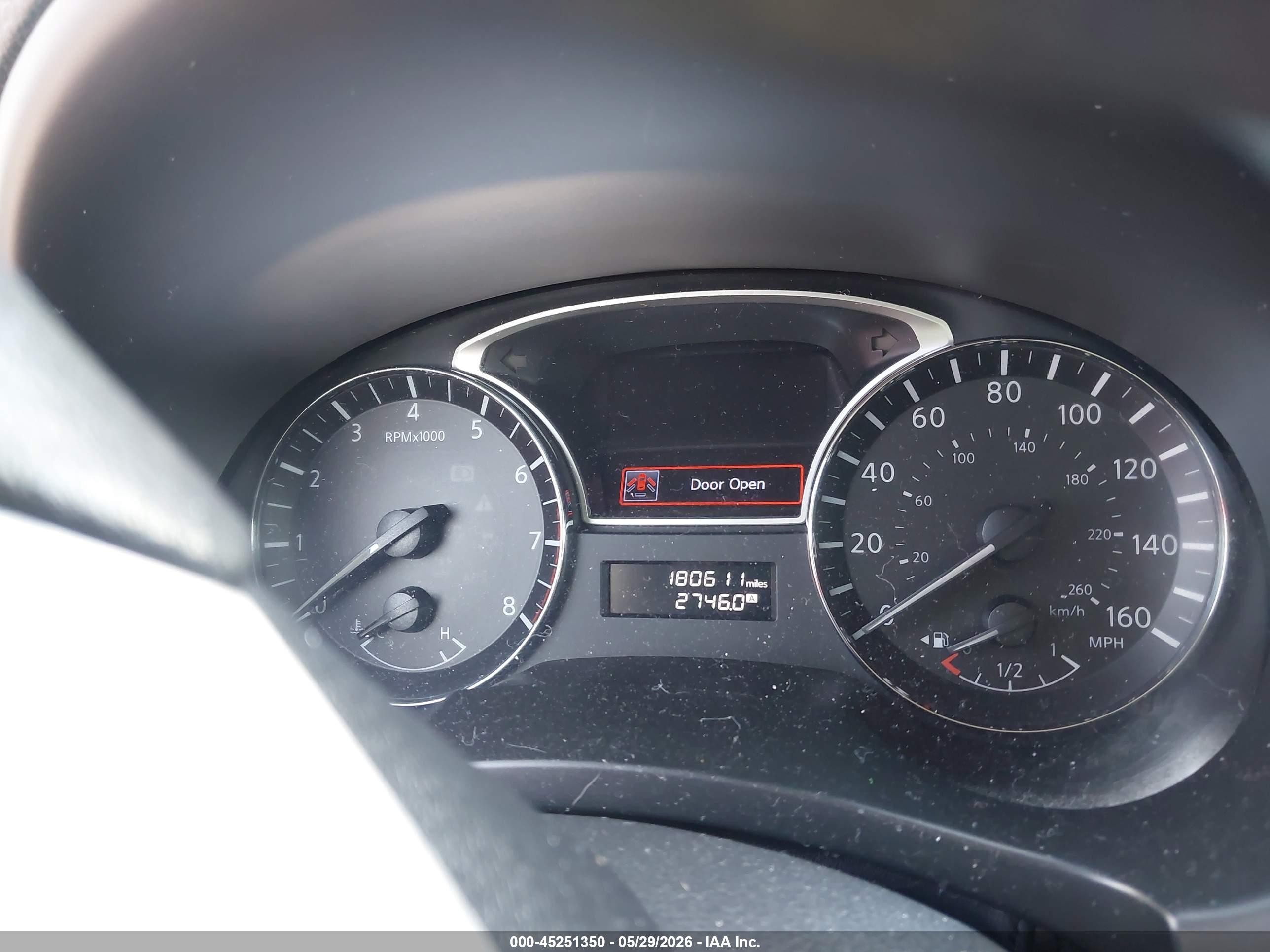 2014 Nissan Altima 2.5 S White vin: 1N4AL3AP6EN350077