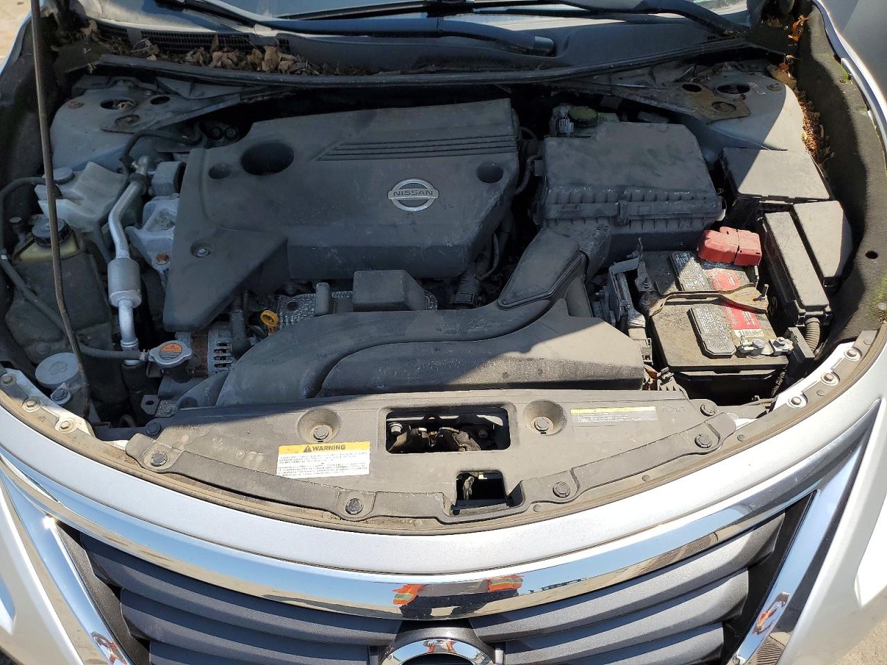 2014 Nissan Altima 2.5 S Silver vin: 1N4AL3AP6EN383225