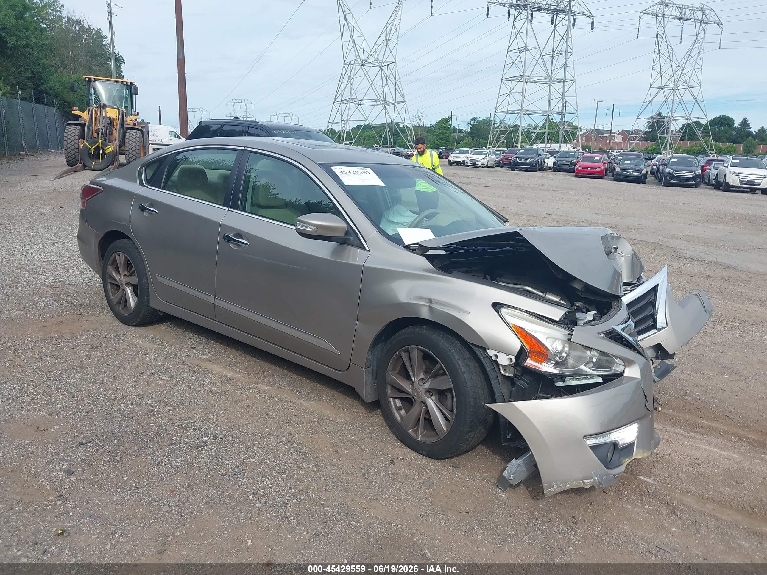 2015 Nissan Altima 2.5 Sv Gold vin: 1N4AL3AP6FC107205