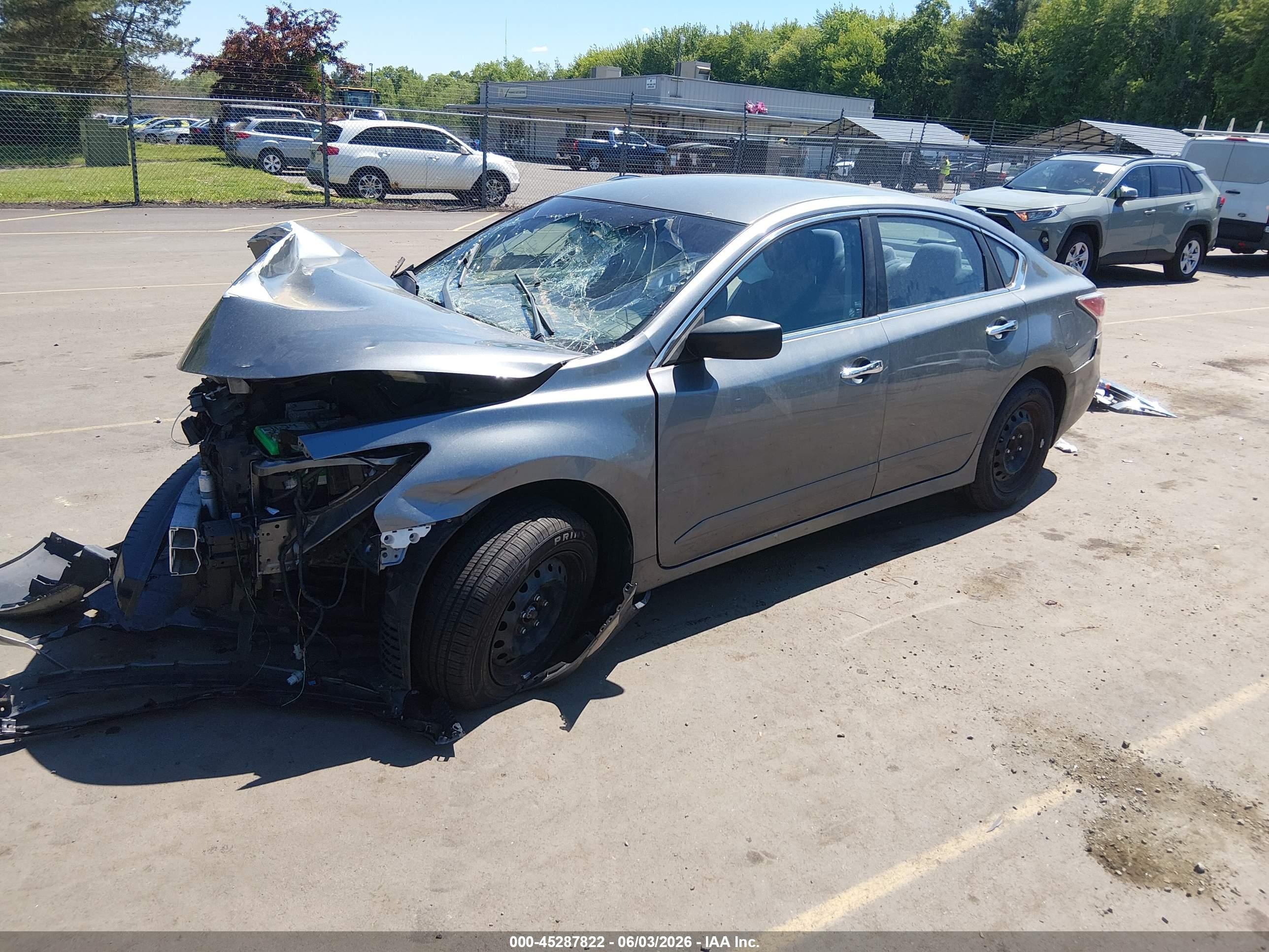 2015 Nissan Altima 2.5 S Gray vin: 1N4AL3AP6FC111061