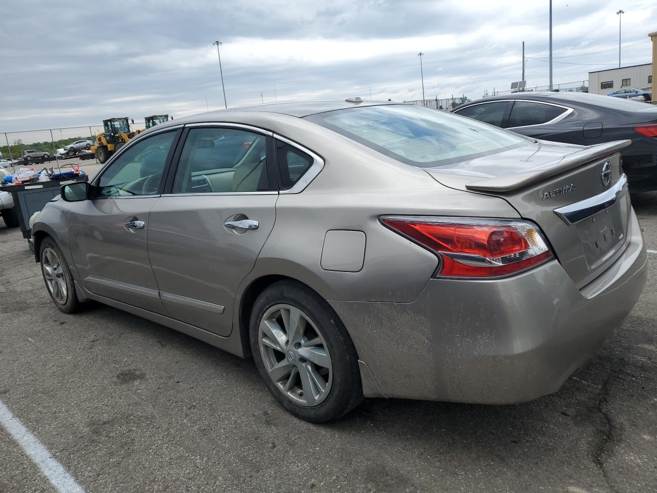2015 Nissan Altima 2.5 Sv Silver vin: 1N4AL3AP6FC114865