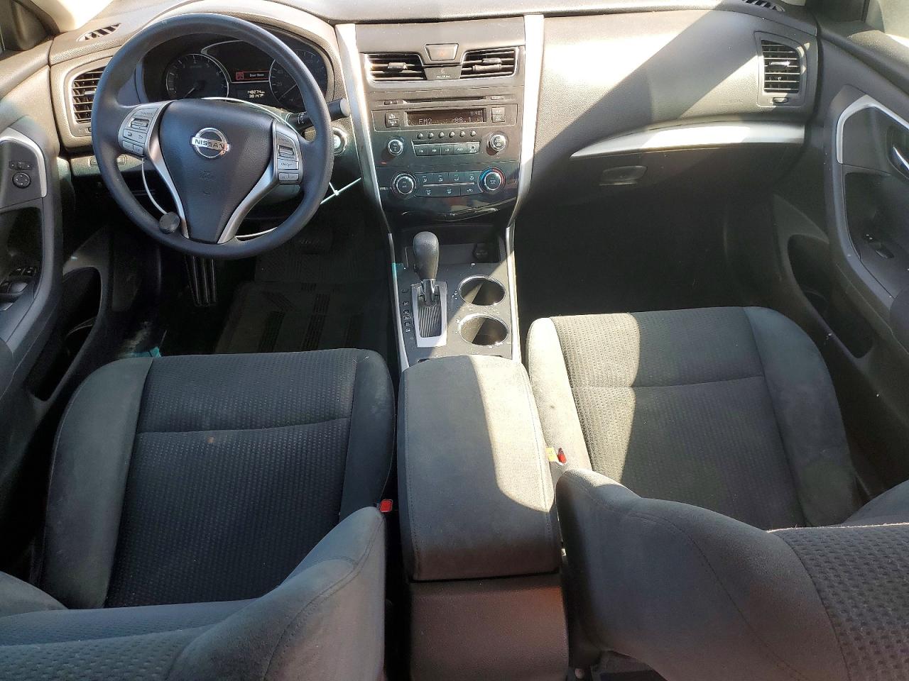2015 Nissan Altima 2.5 S White vin: 1N4AL3AP6FC135005