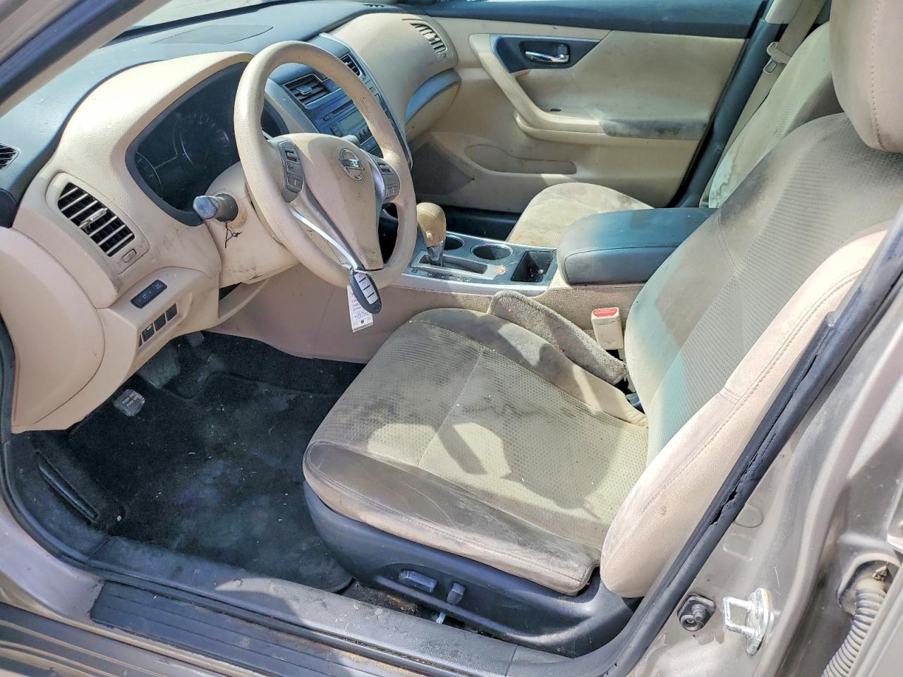 2015 Nissan Altima 2.5 S Tan vin: 1N4AL3AP6FC140558