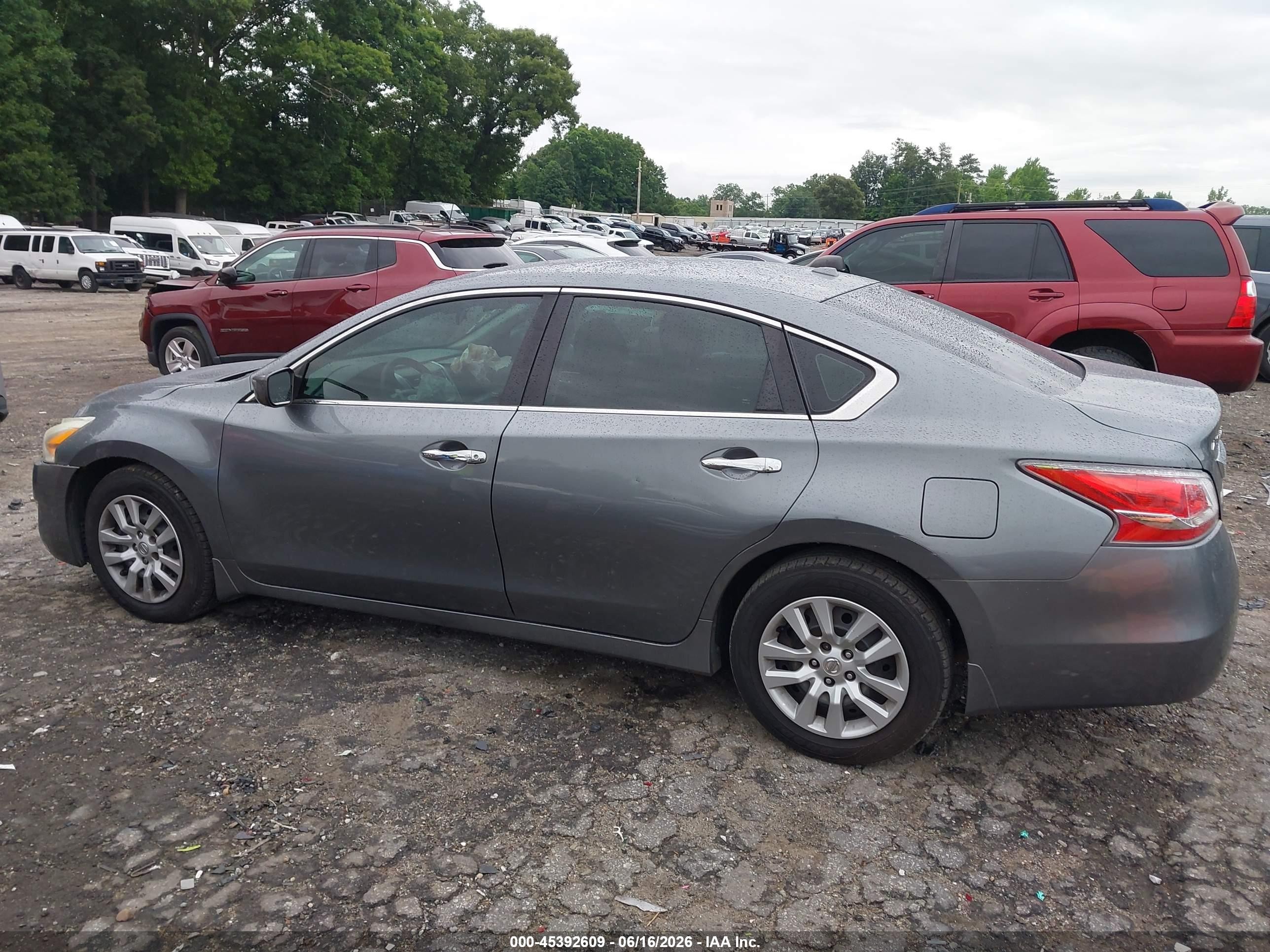 2015 Nissan Altima 2.5 S Gray vin: 1N4AL3AP6FC142441