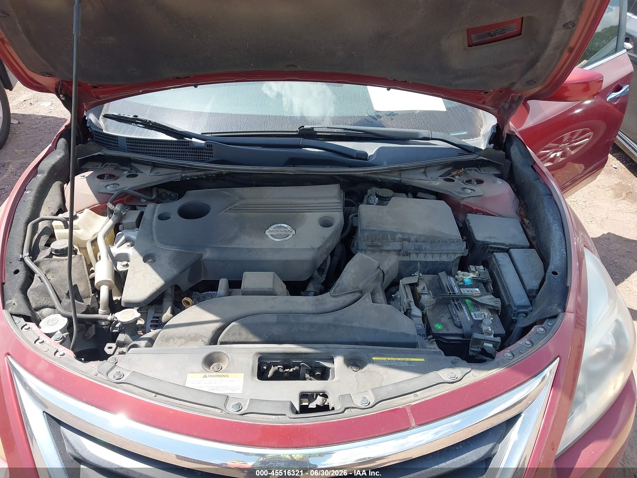2015 Nissan Altima 2.5 Sv Red vin: 1N4AL3AP6FC152838