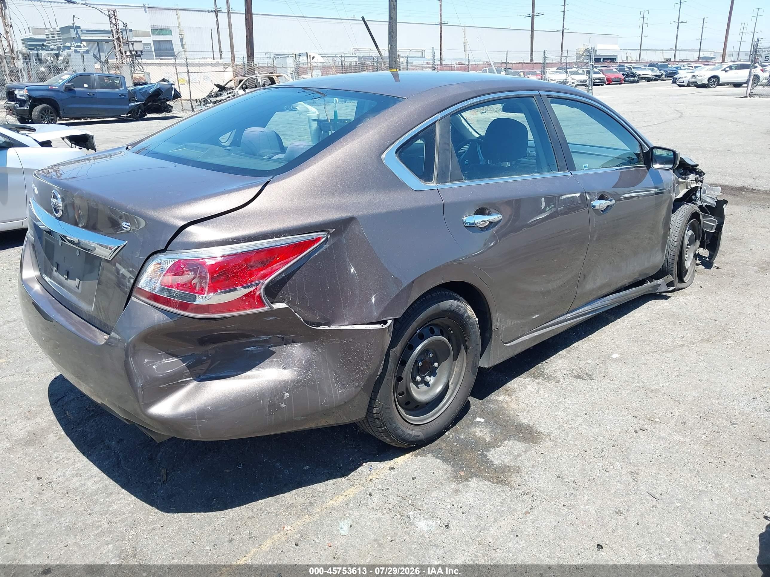 2015 Nissan Altima 2.5 S Brown vin: 1N4AL3AP6FC162043