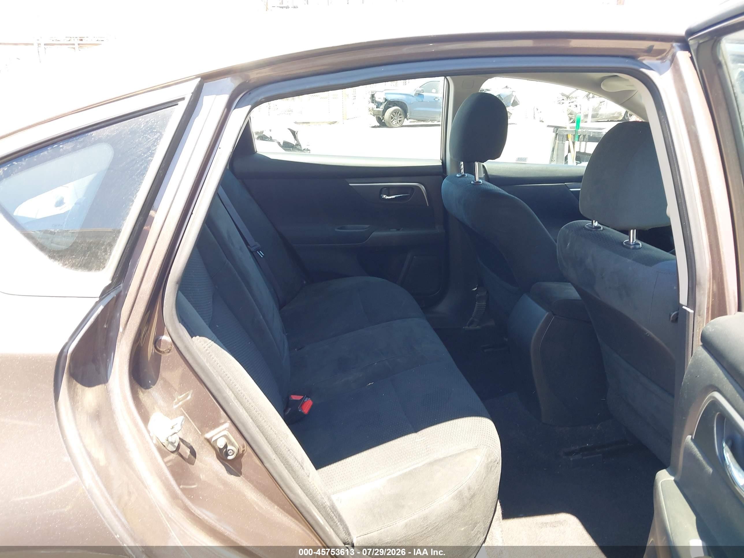 2015 Nissan Altima 2.5 S Brown vin: 1N4AL3AP6FC162043