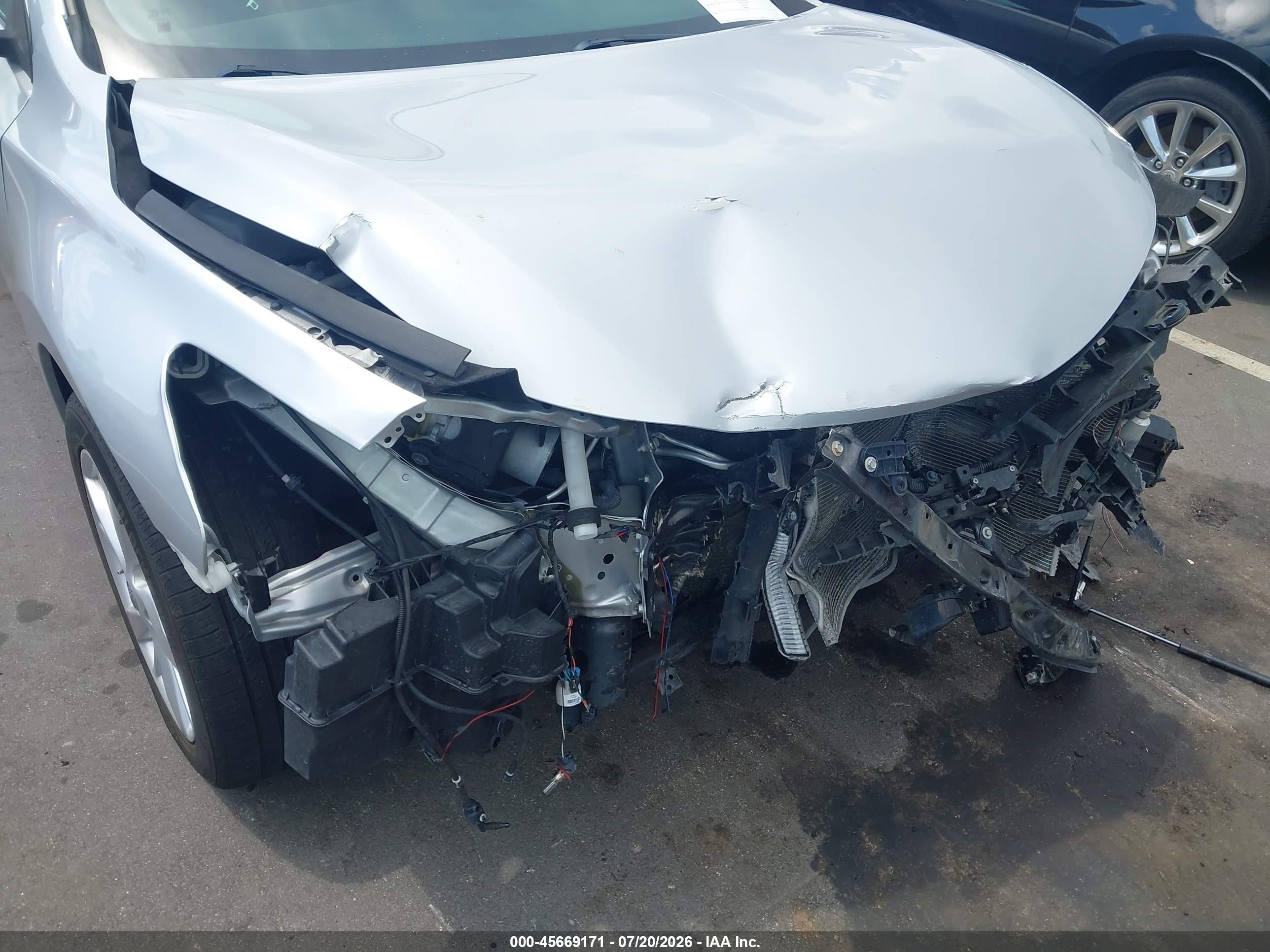 2015 Nissan Altima 2.5 Sv Silver vin: 1N4AL3AP6FC170689
