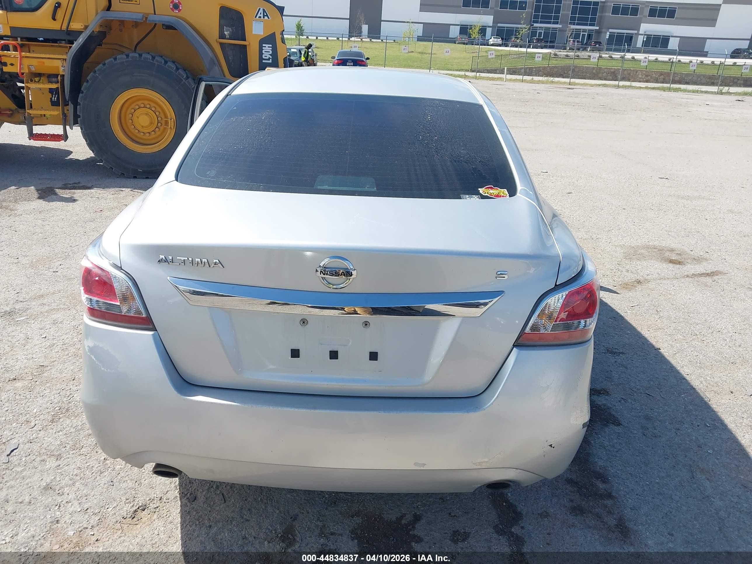 2015 Nissan Altima 2.5 S Серебряный vin: 1N4AL3AP6FC177061