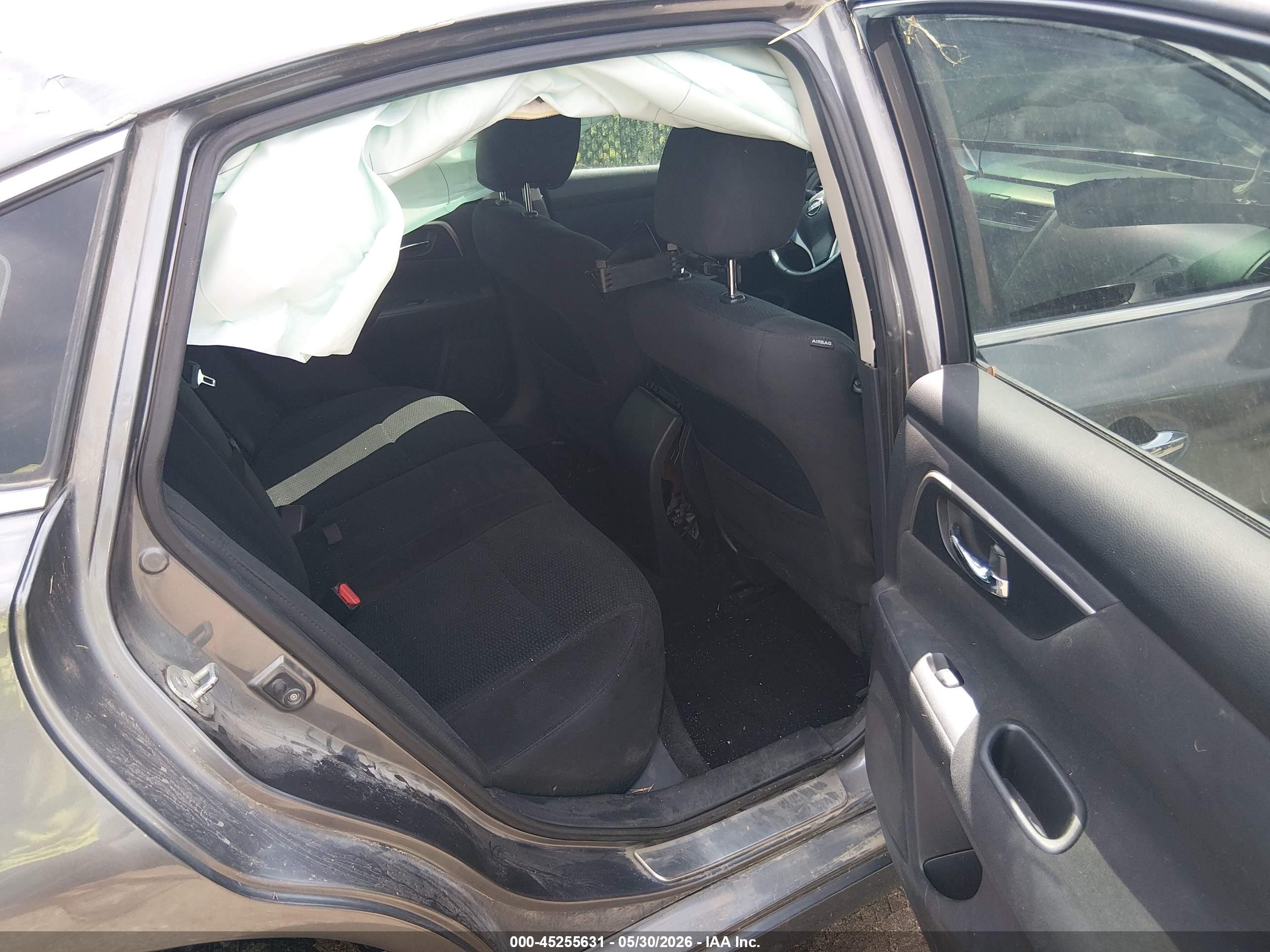2015 Nissan Altima 2.5 Sv Серый vin: 1N4AL3AP6FC179022