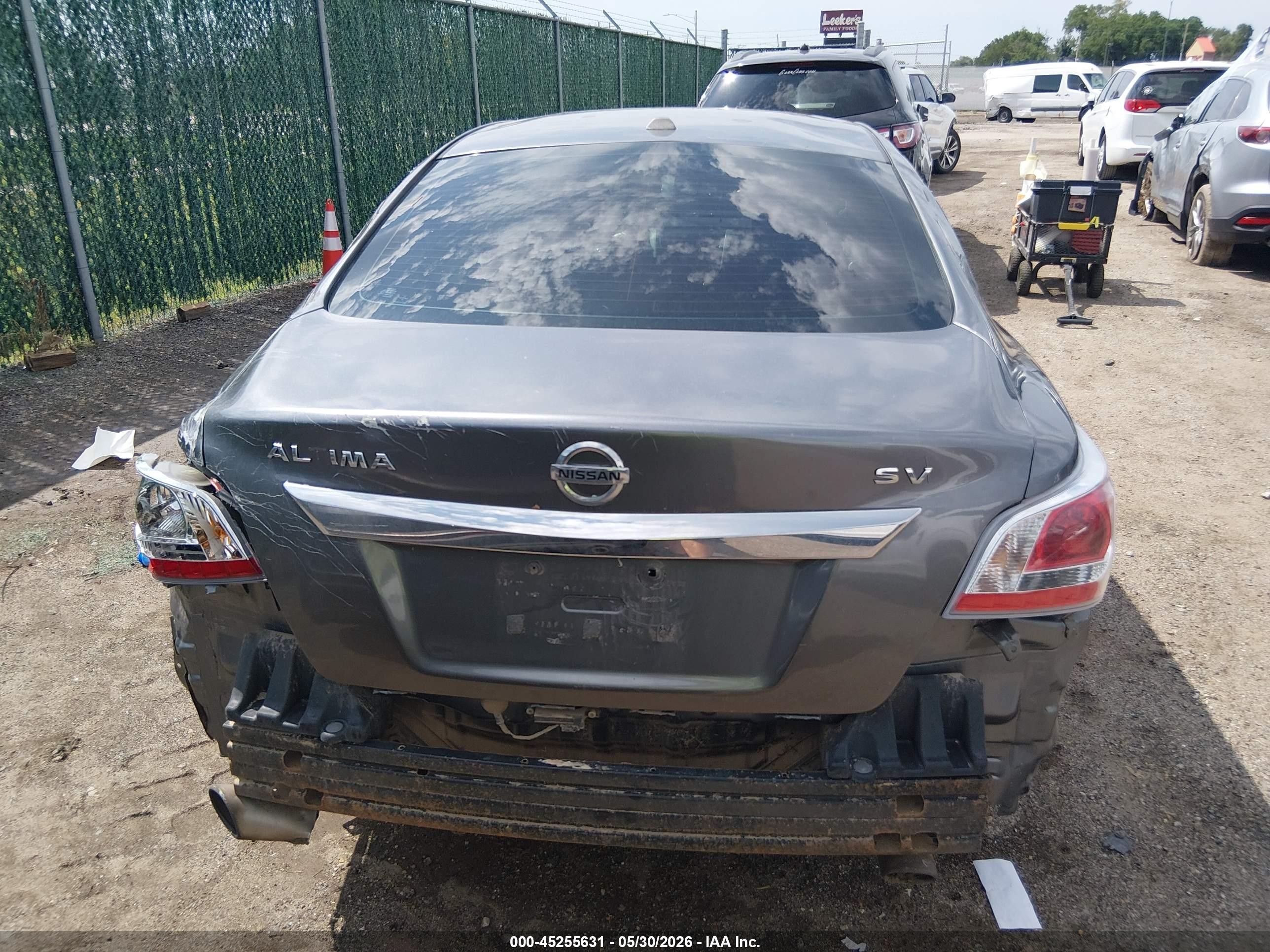 2015 Nissan Altima 2.5 Sv Серый vin: 1N4AL3AP6FC179022