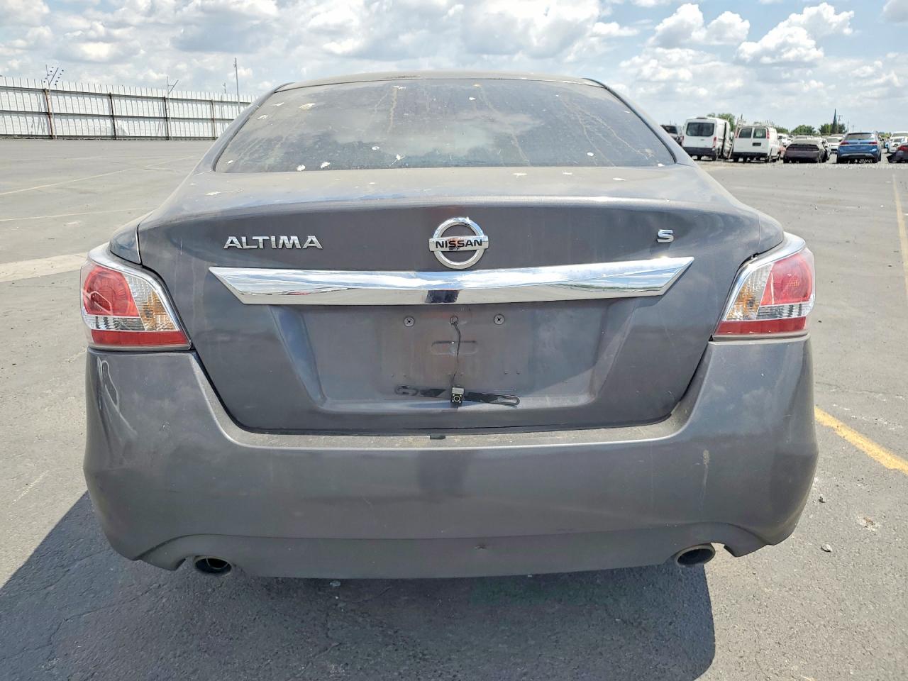 2015 Nissan Altima 2.5 S Серый vin: 1N4AL3AP6FC184429