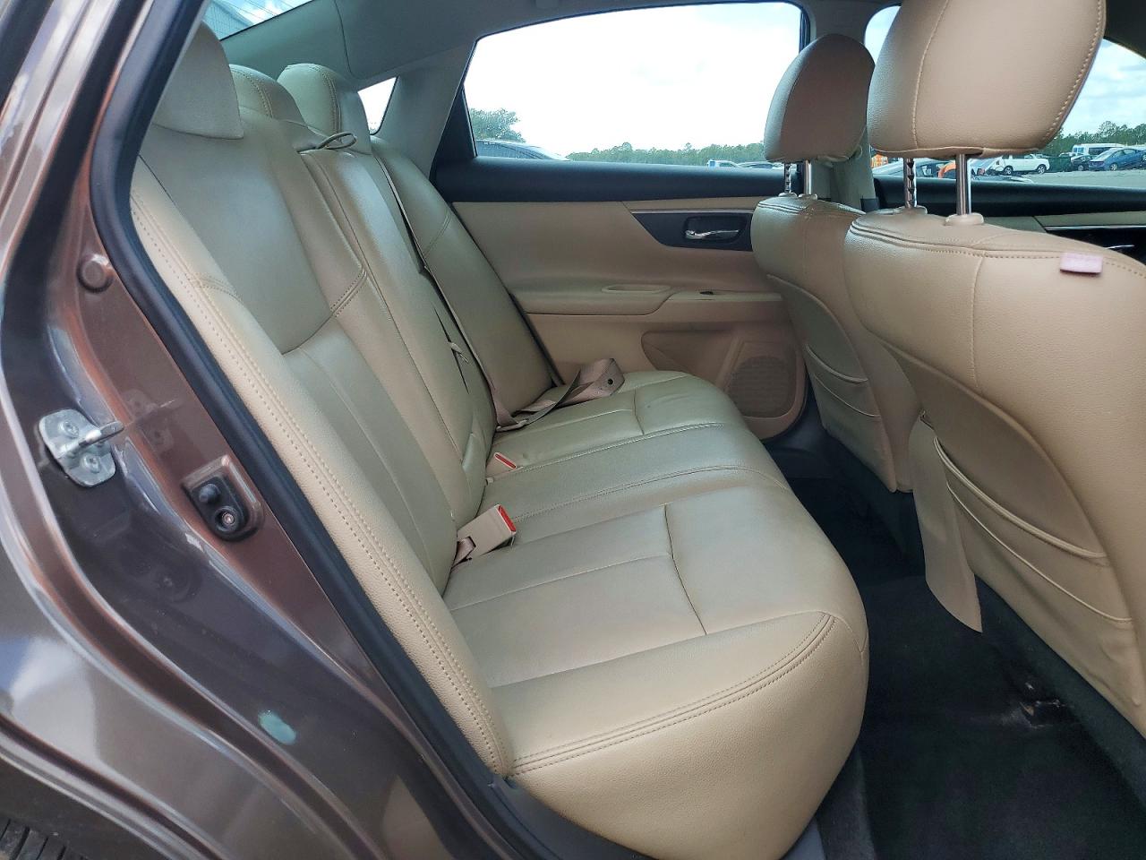 2015 Nissan Altima 2.5 Sv Tan vin: 1N4AL3AP6FC190666