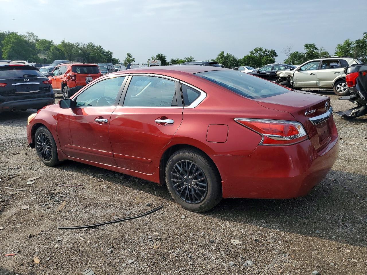 2015 Nissan Altima 2.5 S Red vin: 1N4AL3AP6FC197875