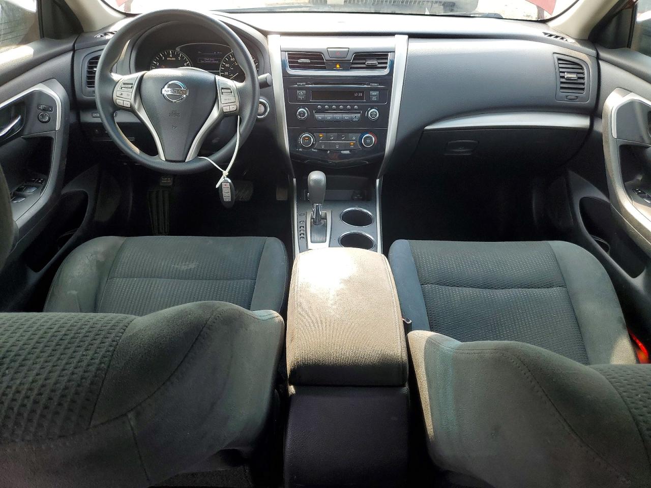 2015 Nissan Altima 2.5 S Red vin: 1N4AL3AP6FC197875