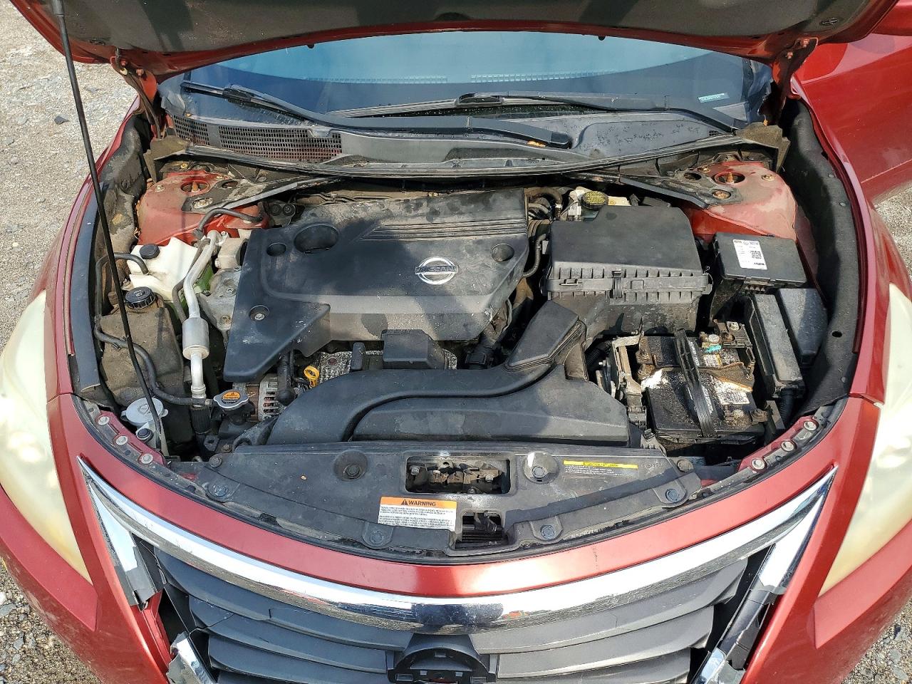 2015 Nissan Altima 2.5 S Red vin: 1N4AL3AP6FC197875