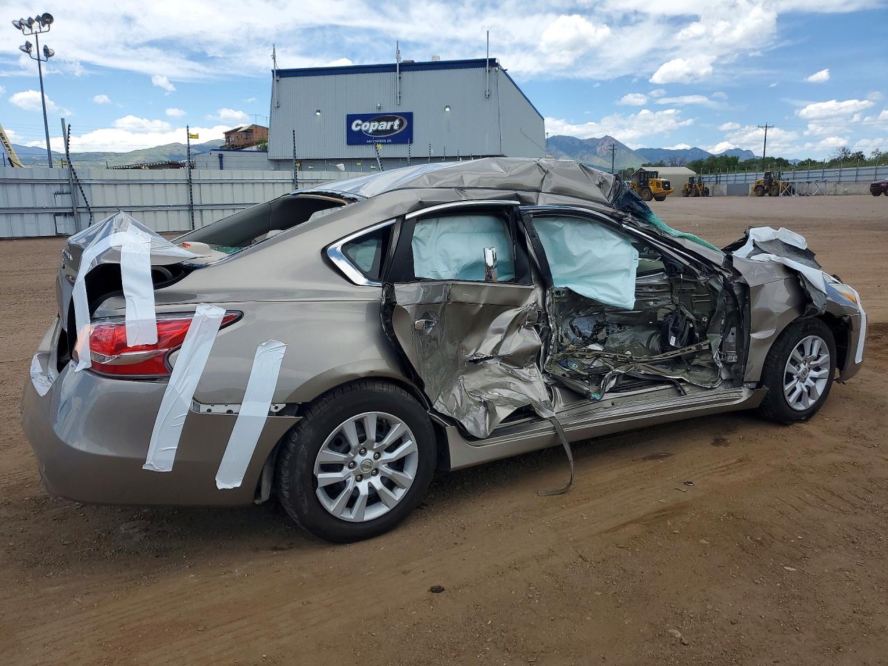 2015 Nissan Altima 2.5 Tan vin: 1N4AL3AP6FC217056