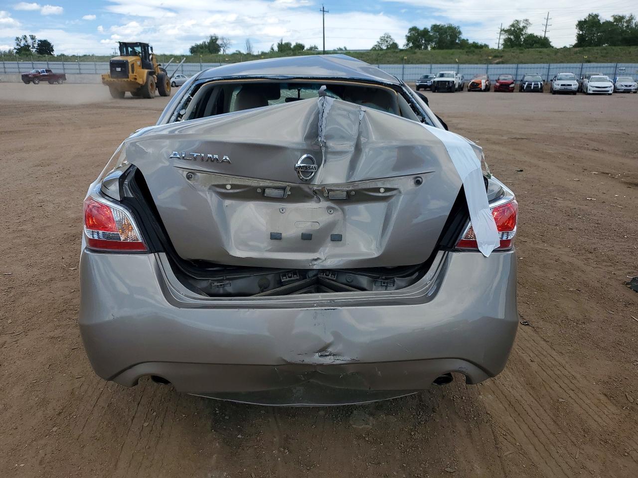 2015 Nissan Altima 2.5 Tan vin: 1N4AL3AP6FC217056