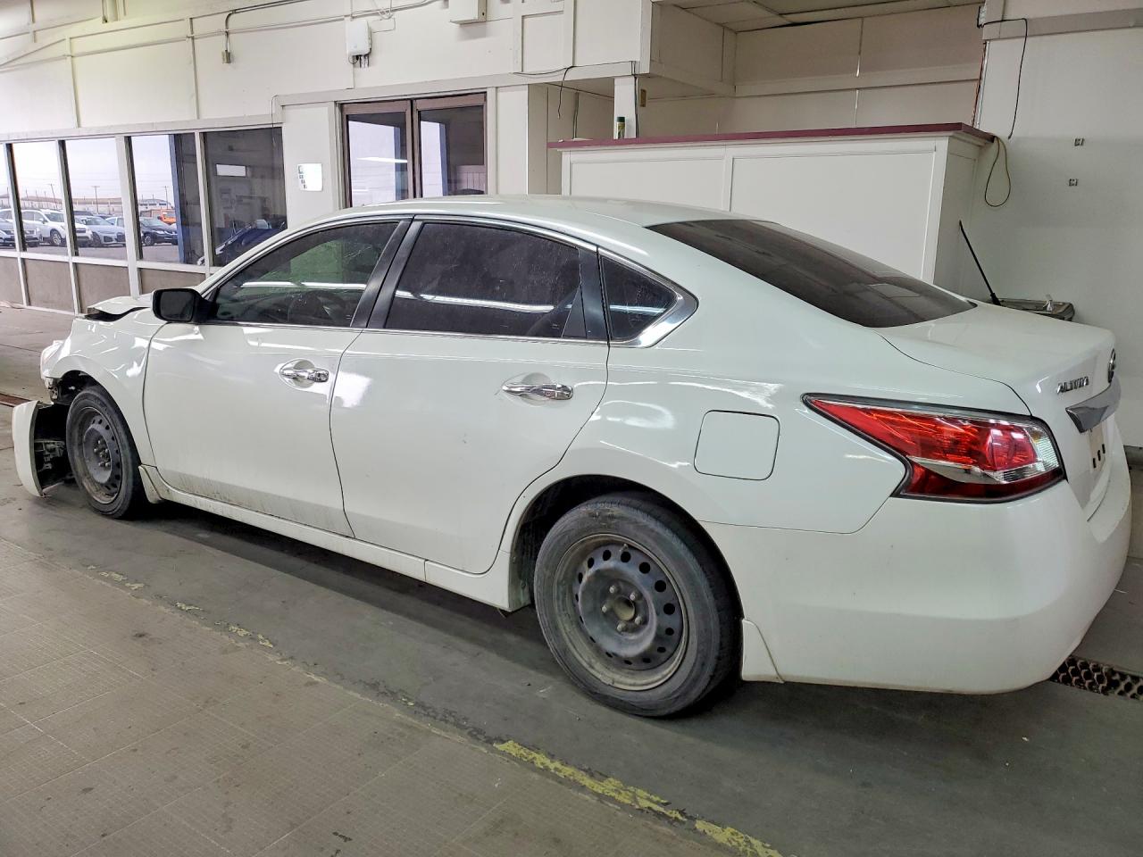 2015 Nissan Altima 2.5 S Белый vin: 1N4AL3AP6FC234357