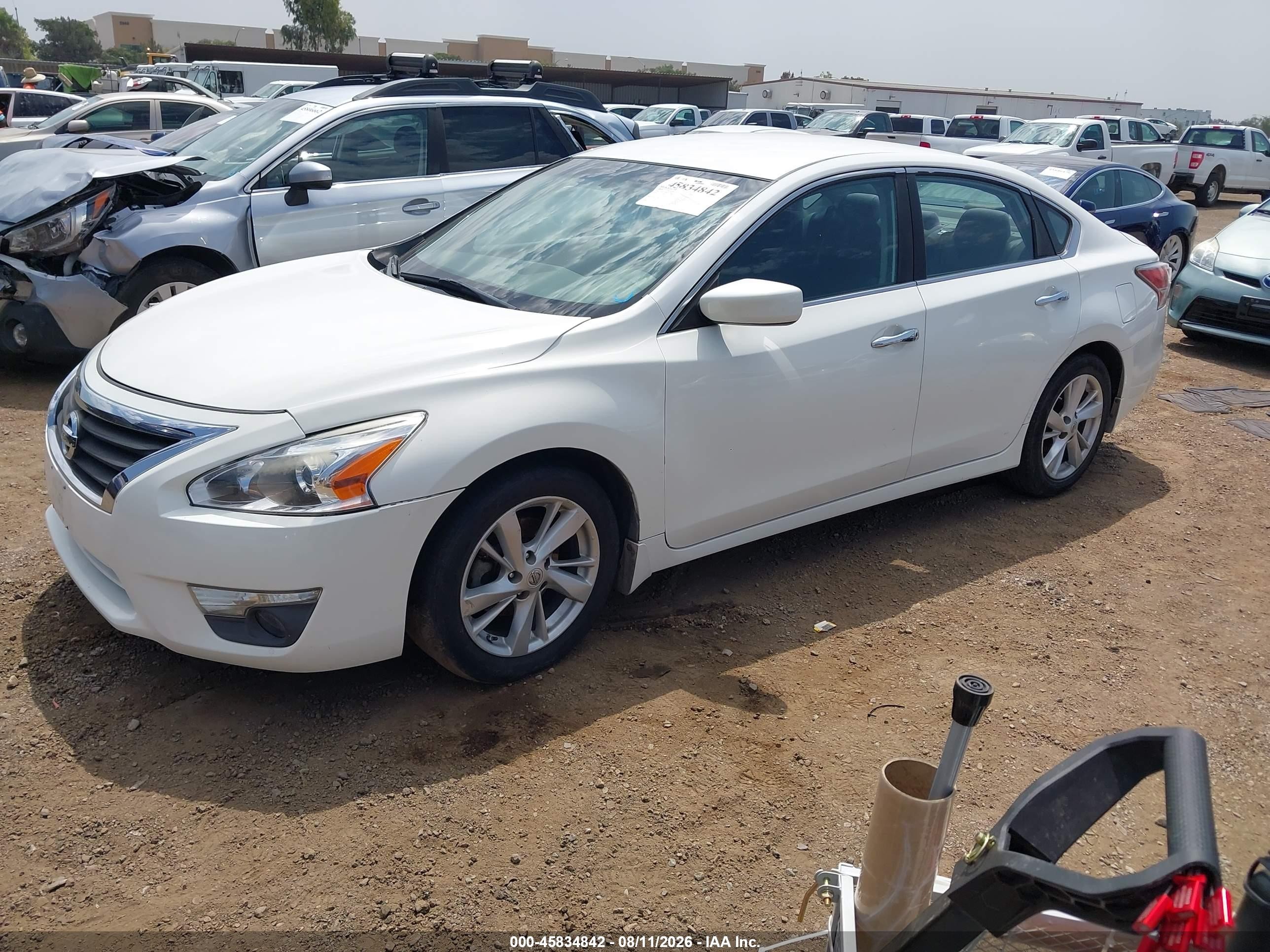 2015 Nissan Altima 2.5 Sv White vin: 1N4AL3AP6FC259193