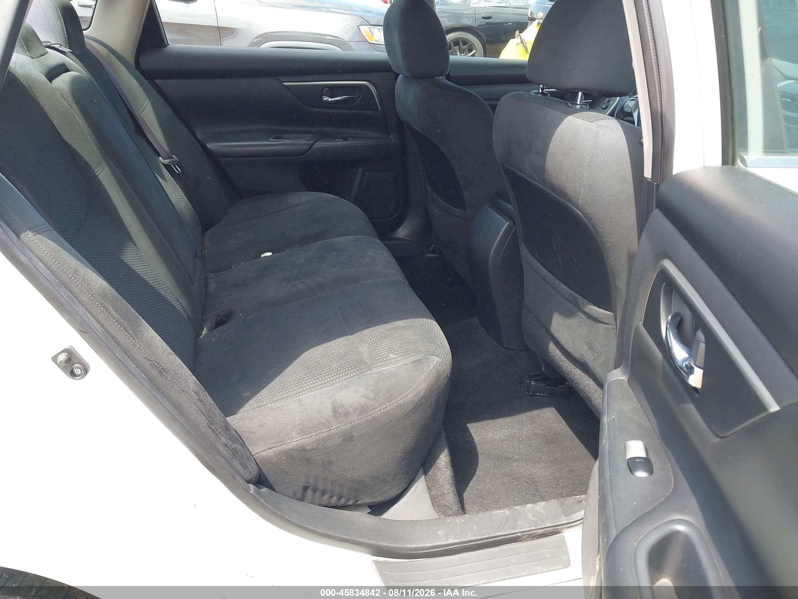 2015 Nissan Altima 2.5 Sv White vin: 1N4AL3AP6FC259193