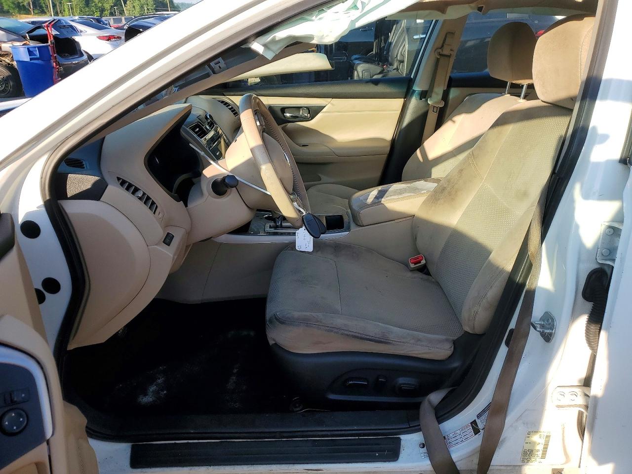 2015 Nissan Altima 2.5 Sv White vin: 1N4AL3AP6FC265270