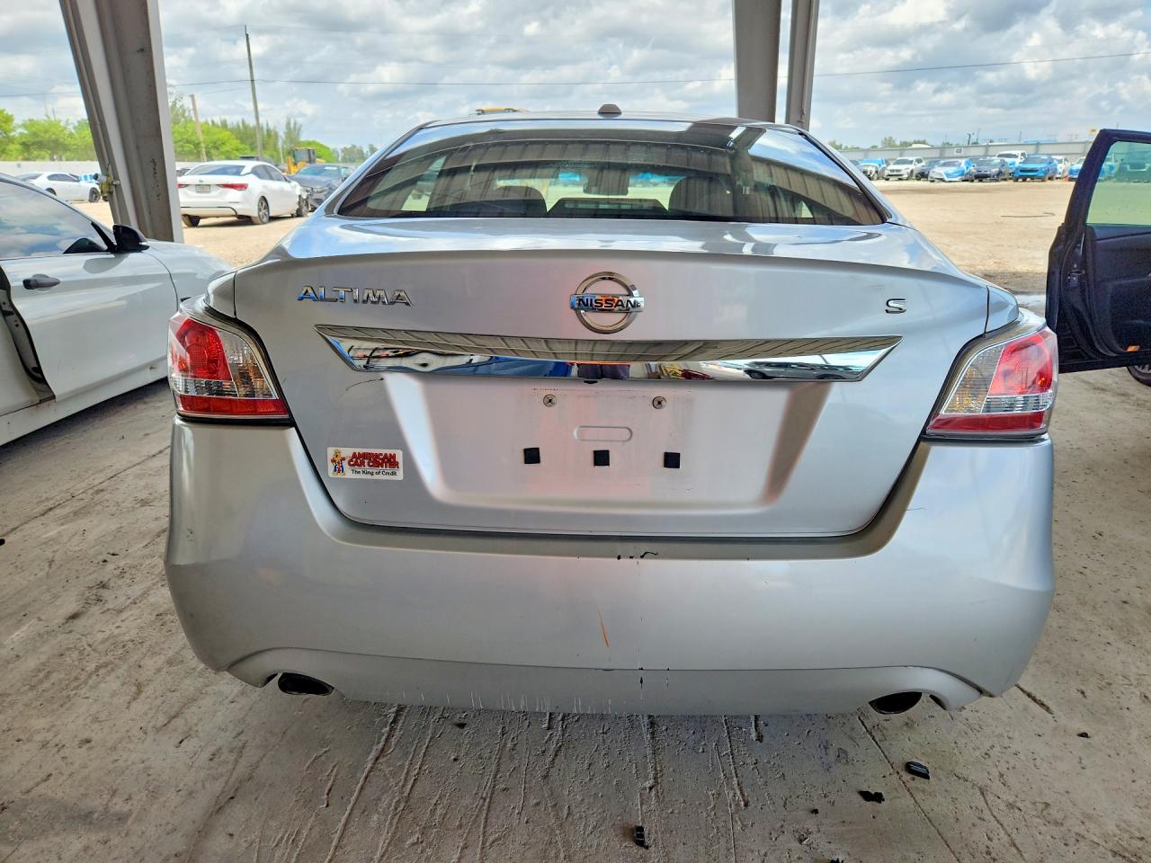 2015 Nissan Altima 2.5 S Silver vin: 1N4AL3AP6FC286328