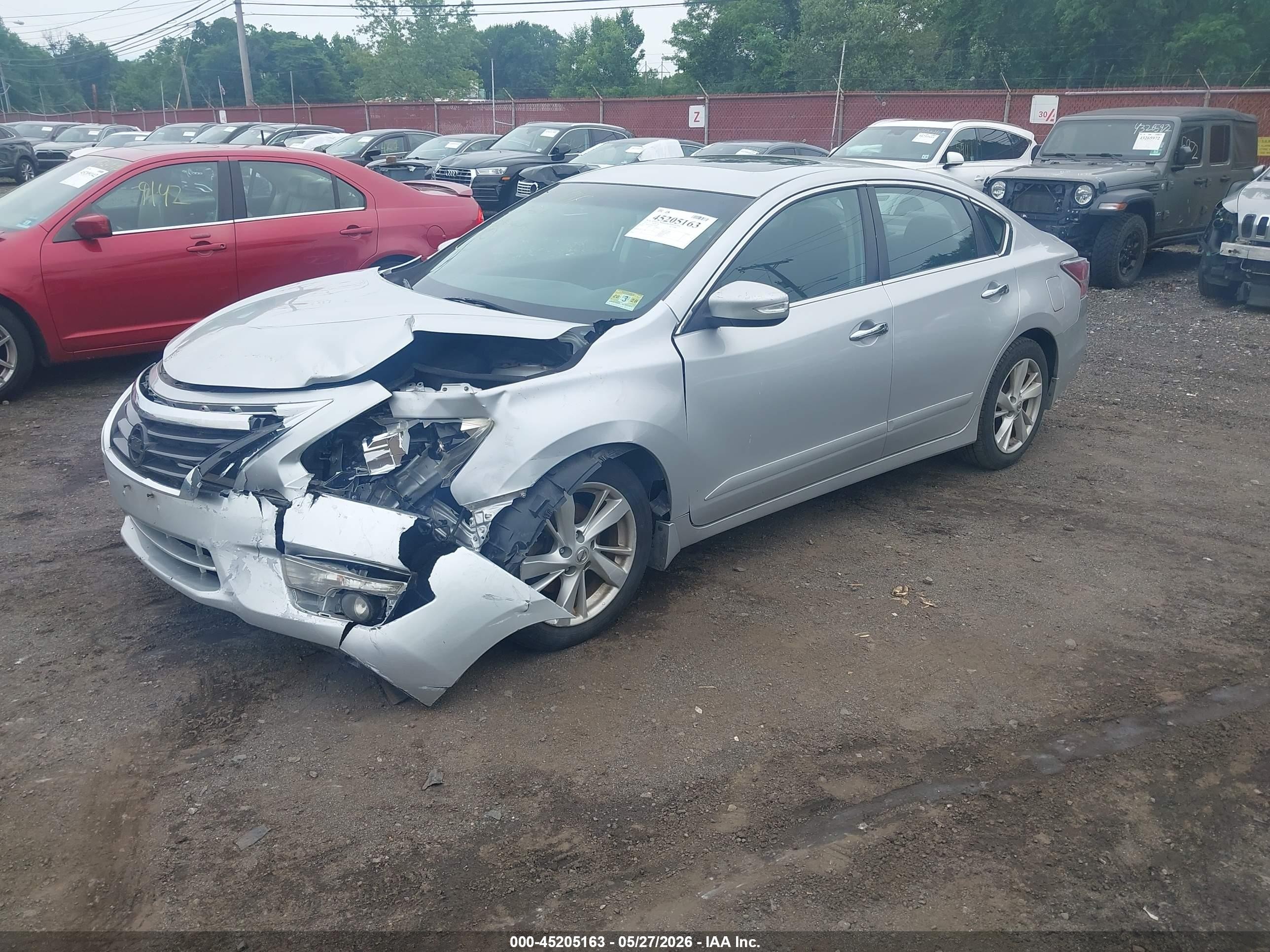 2015 Nissan Altima 2.5 Sv Серый vin: 1N4AL3AP6FC294140