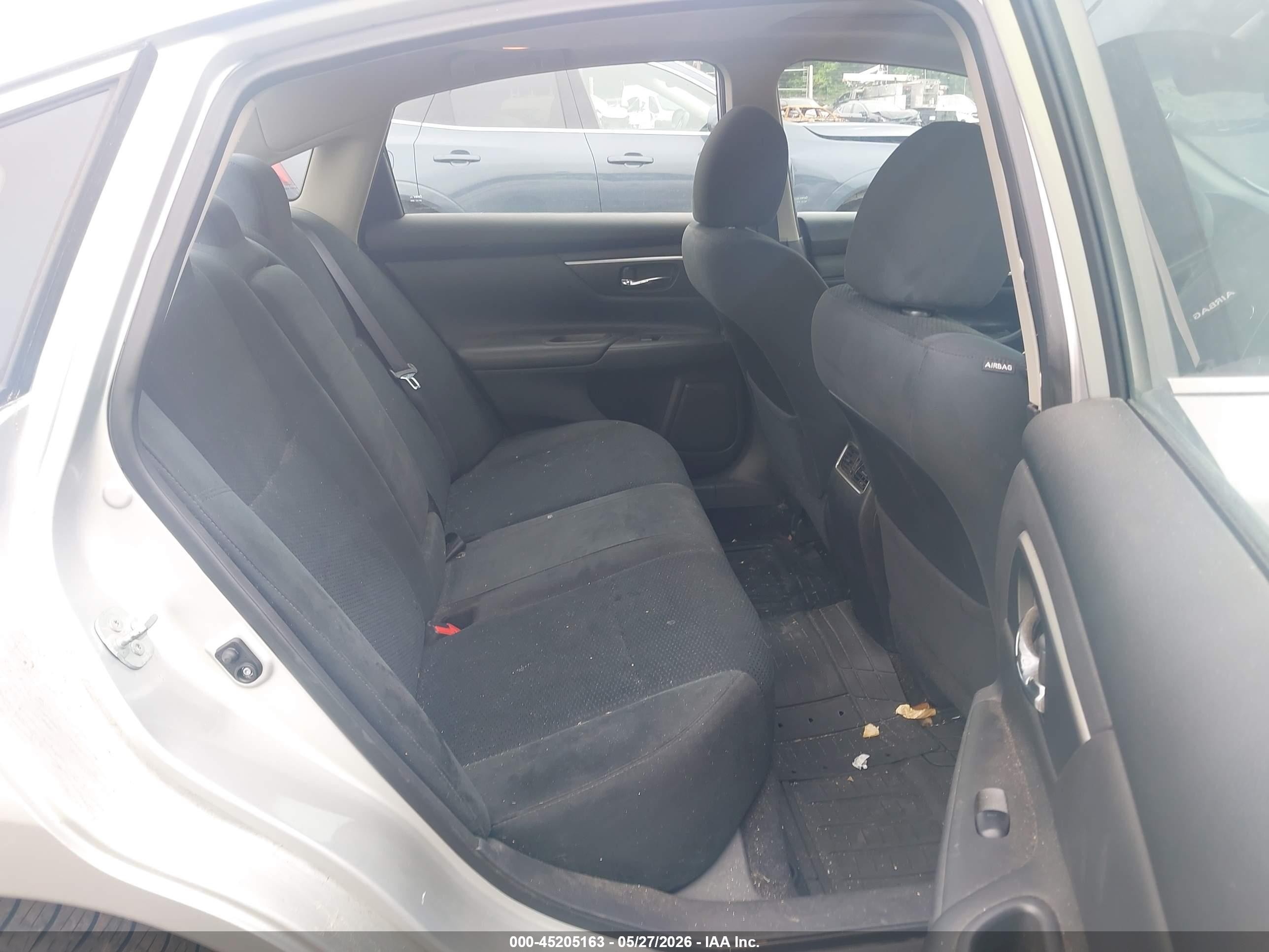 2015 Nissan Altima 2.5 Sv Серый vin: 1N4AL3AP6FC294140