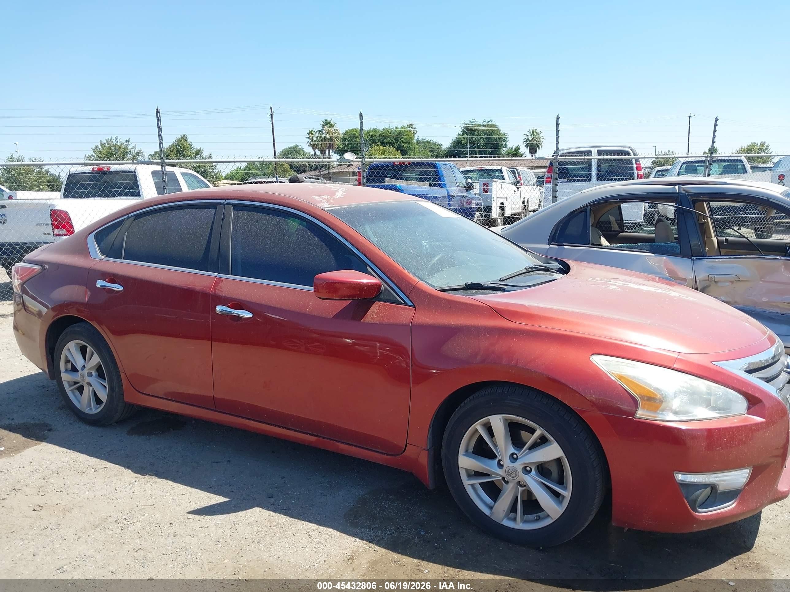 2015 Nissan Altima 2.5 Sv Red vin: 1N4AL3AP6FC296020