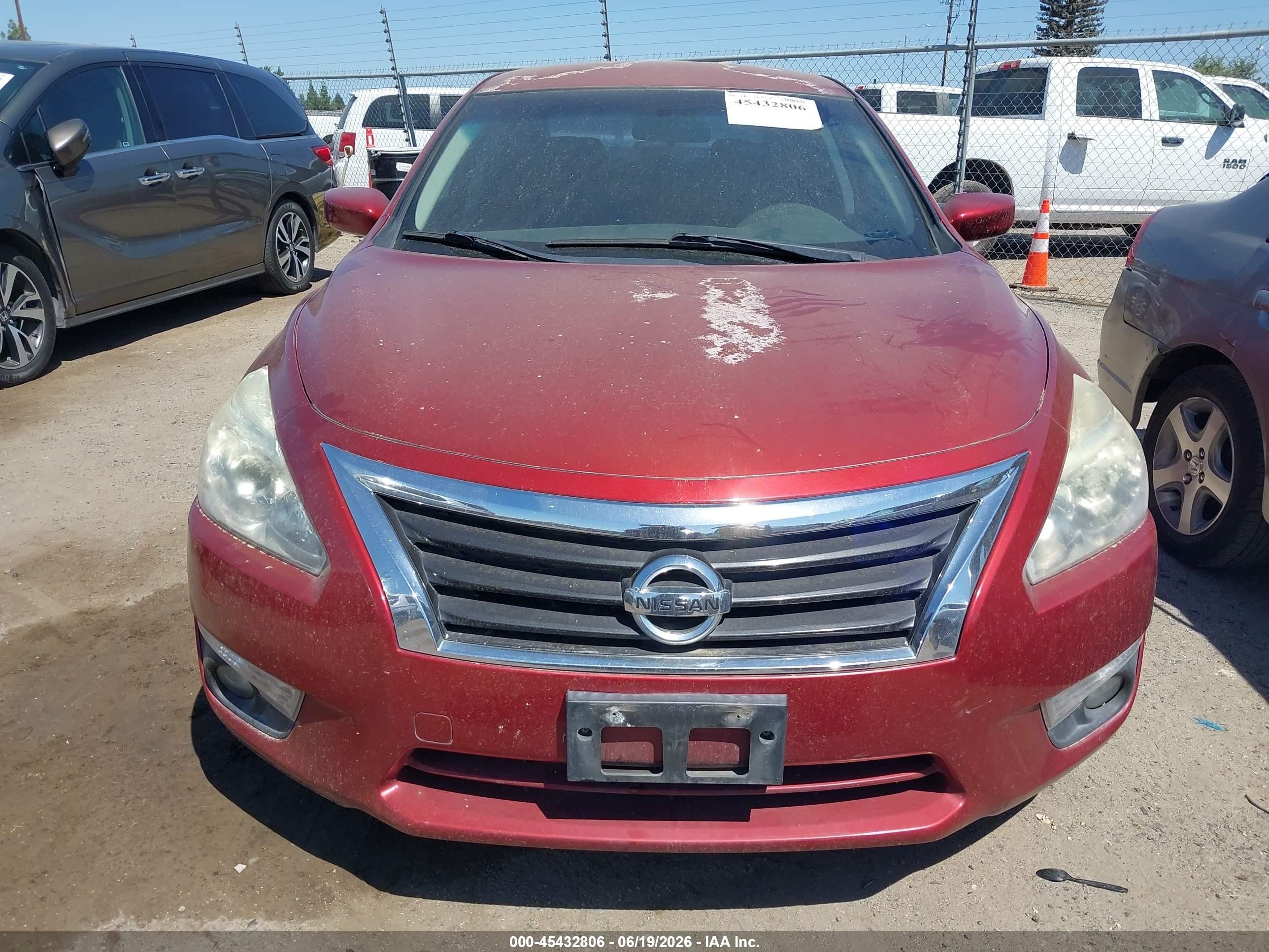 2015 Nissan Altima 2.5 Sv Red vin: 1N4AL3AP6FC296020